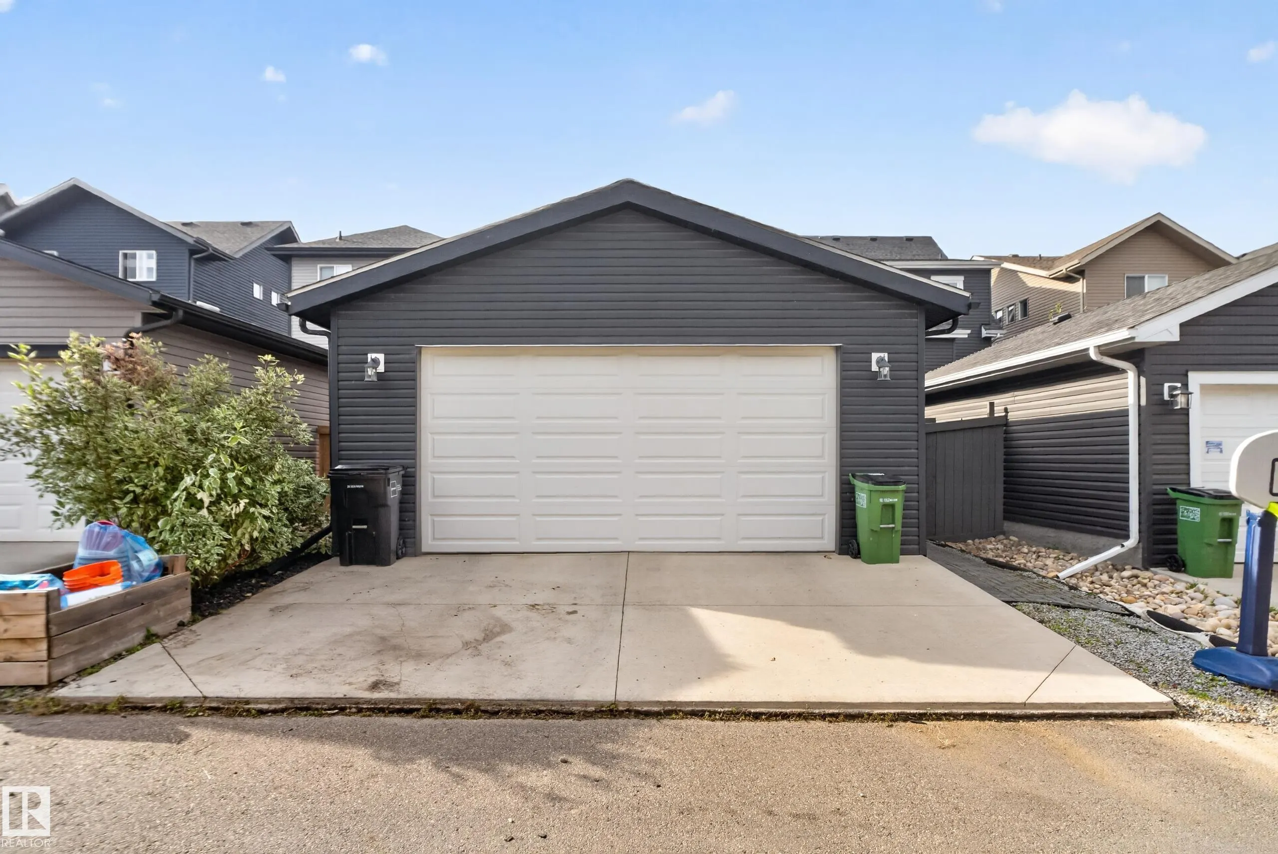 325 HAWKS RIDGE Boulevard