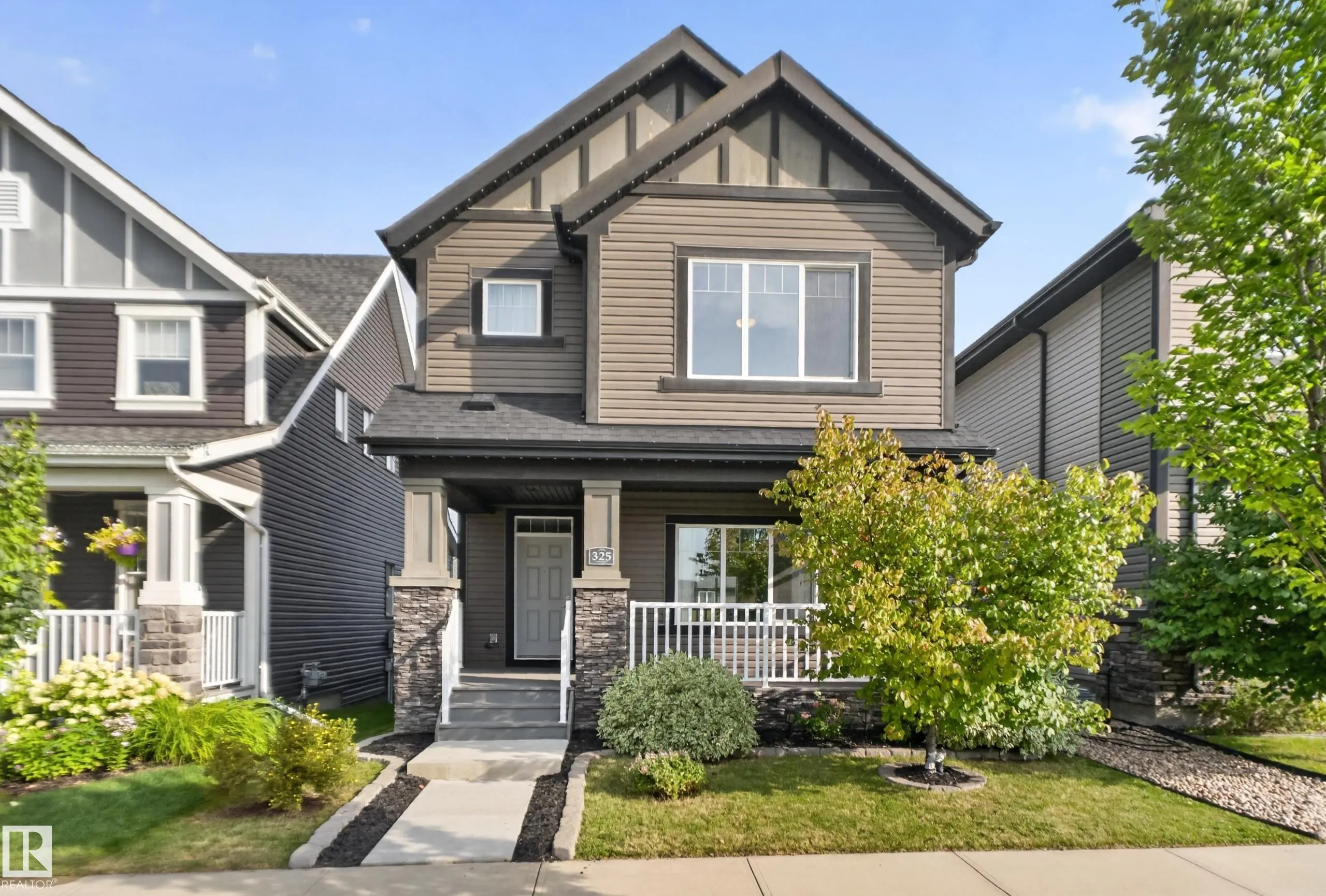 325 HAWKS RIDGE Boulevard