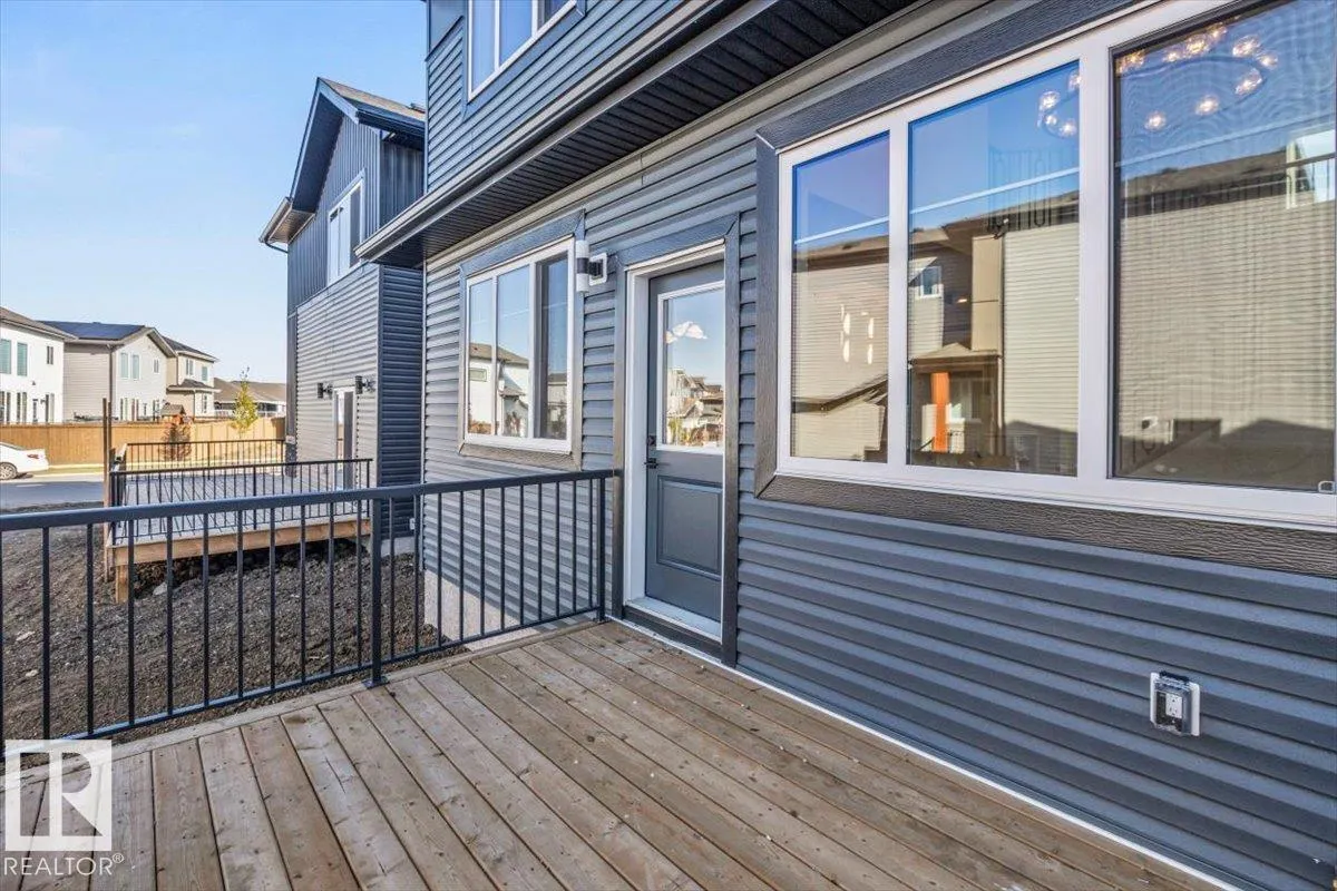 6 Owl Ridge Close
