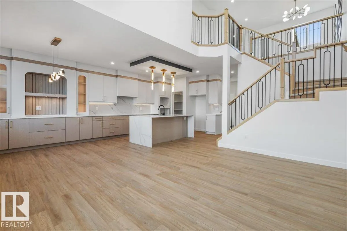 6 Owl Ridge Close