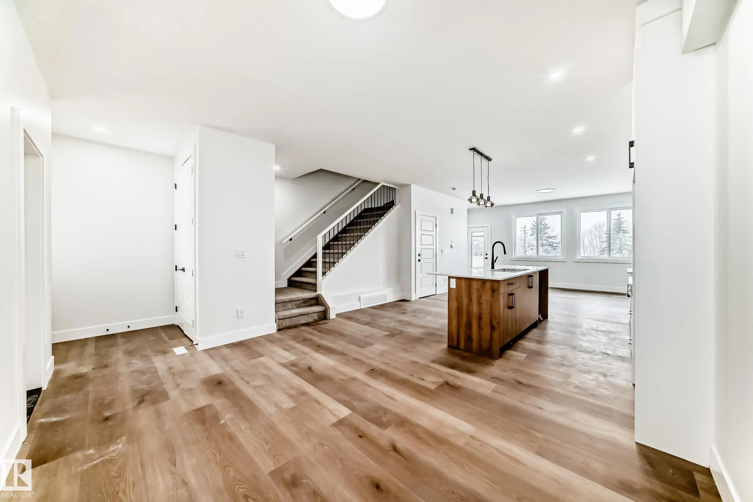 66 Duval Crescent