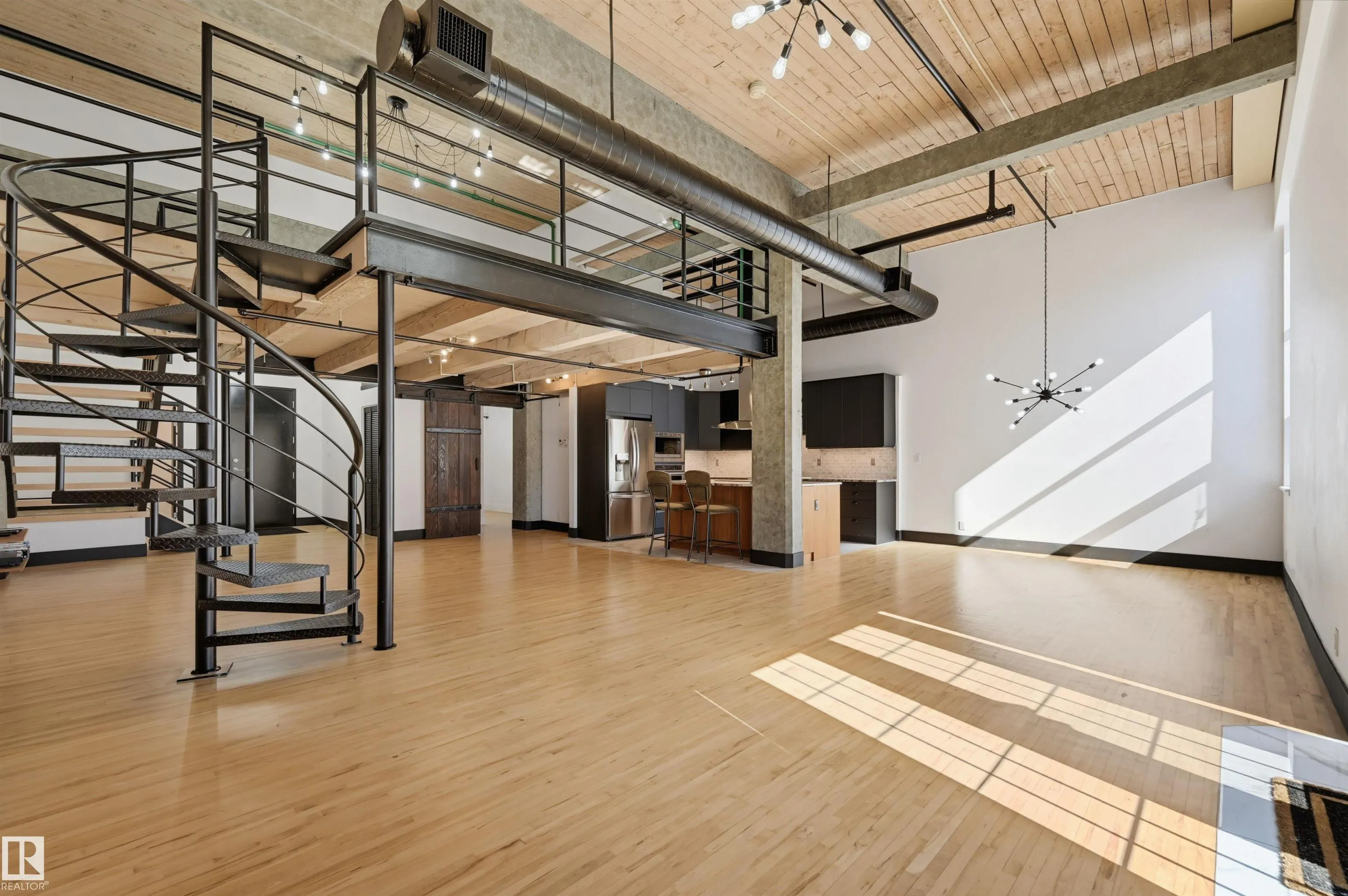 10330 104 Street