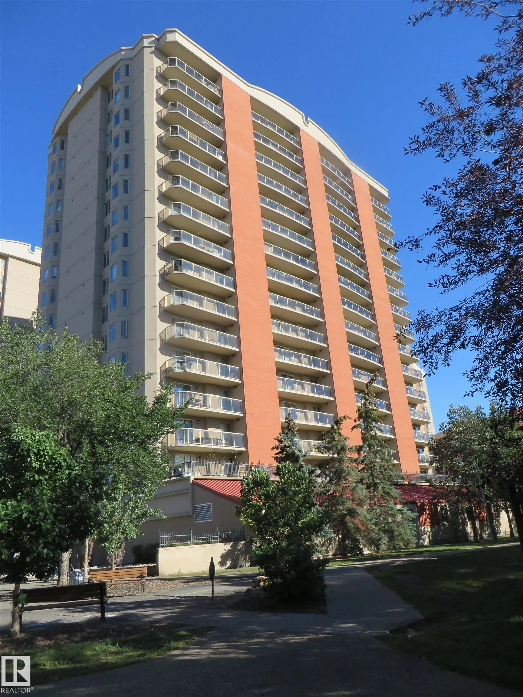10909 103 Avenue
