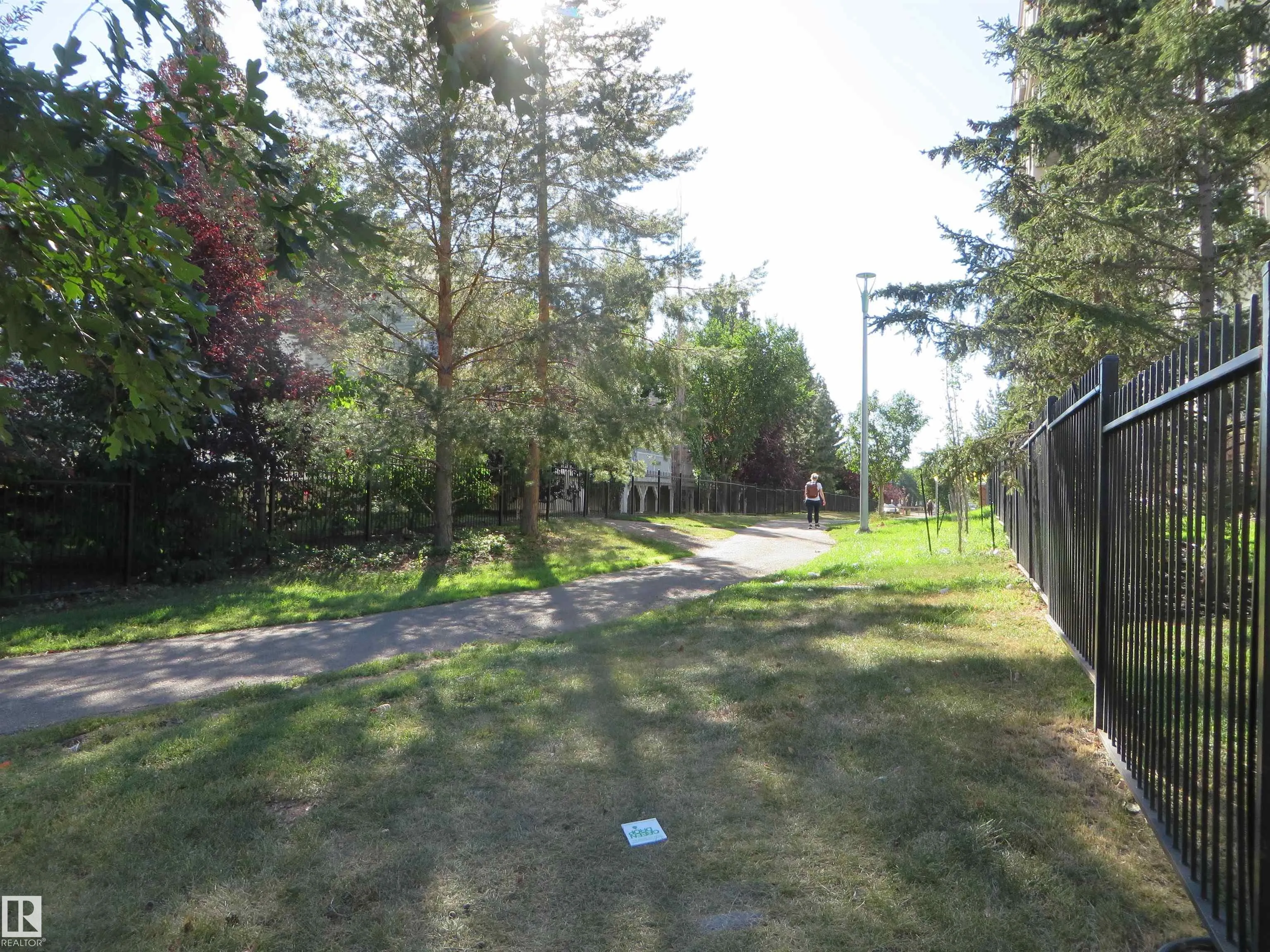 10909 103 Avenue