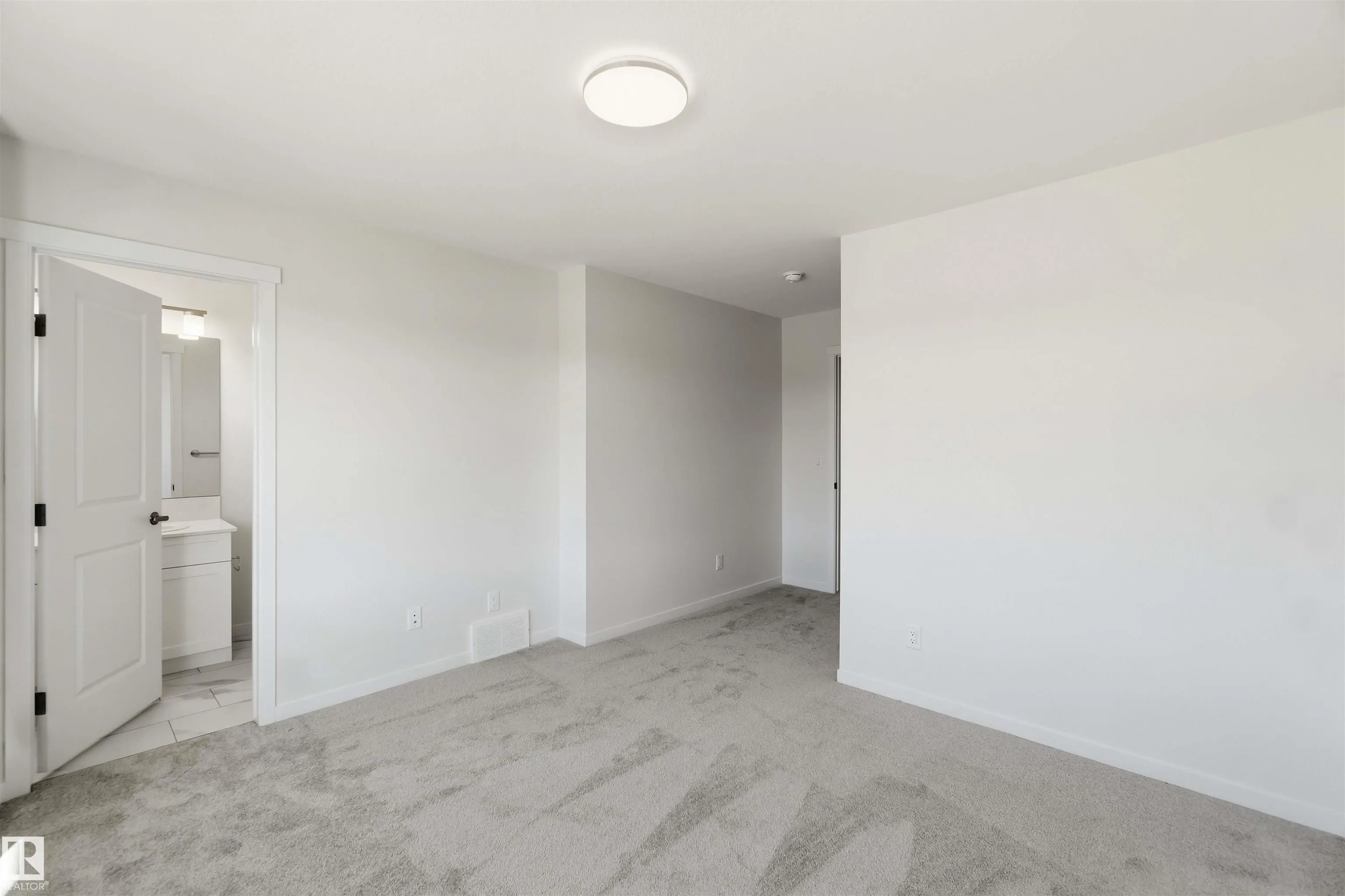 392 EASTWOOD Drive