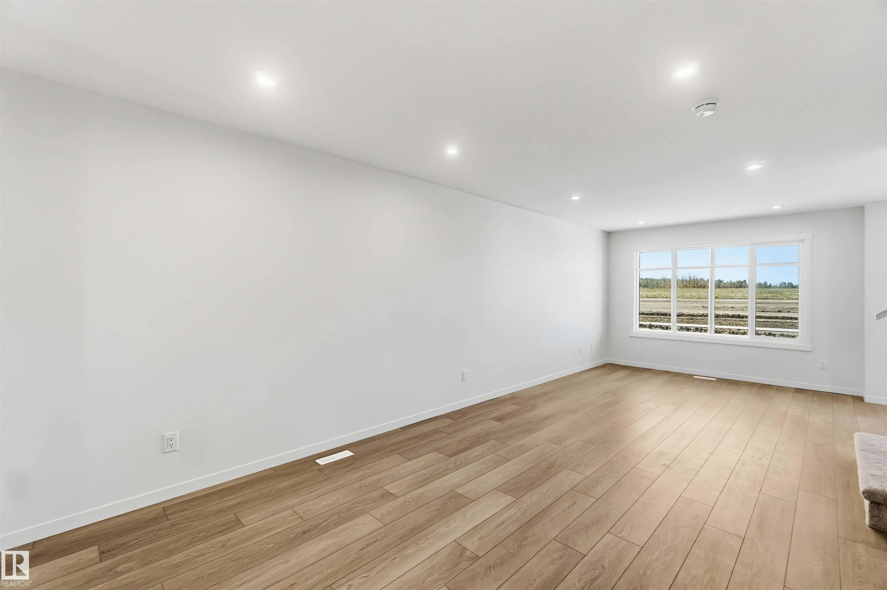 392 EASTWOOD Drive