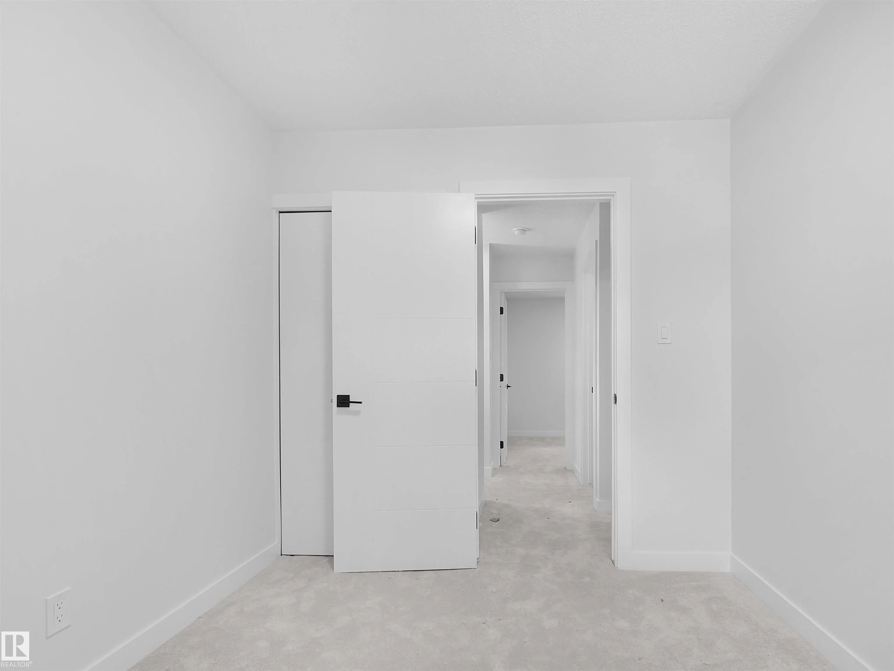 126 Woodstock