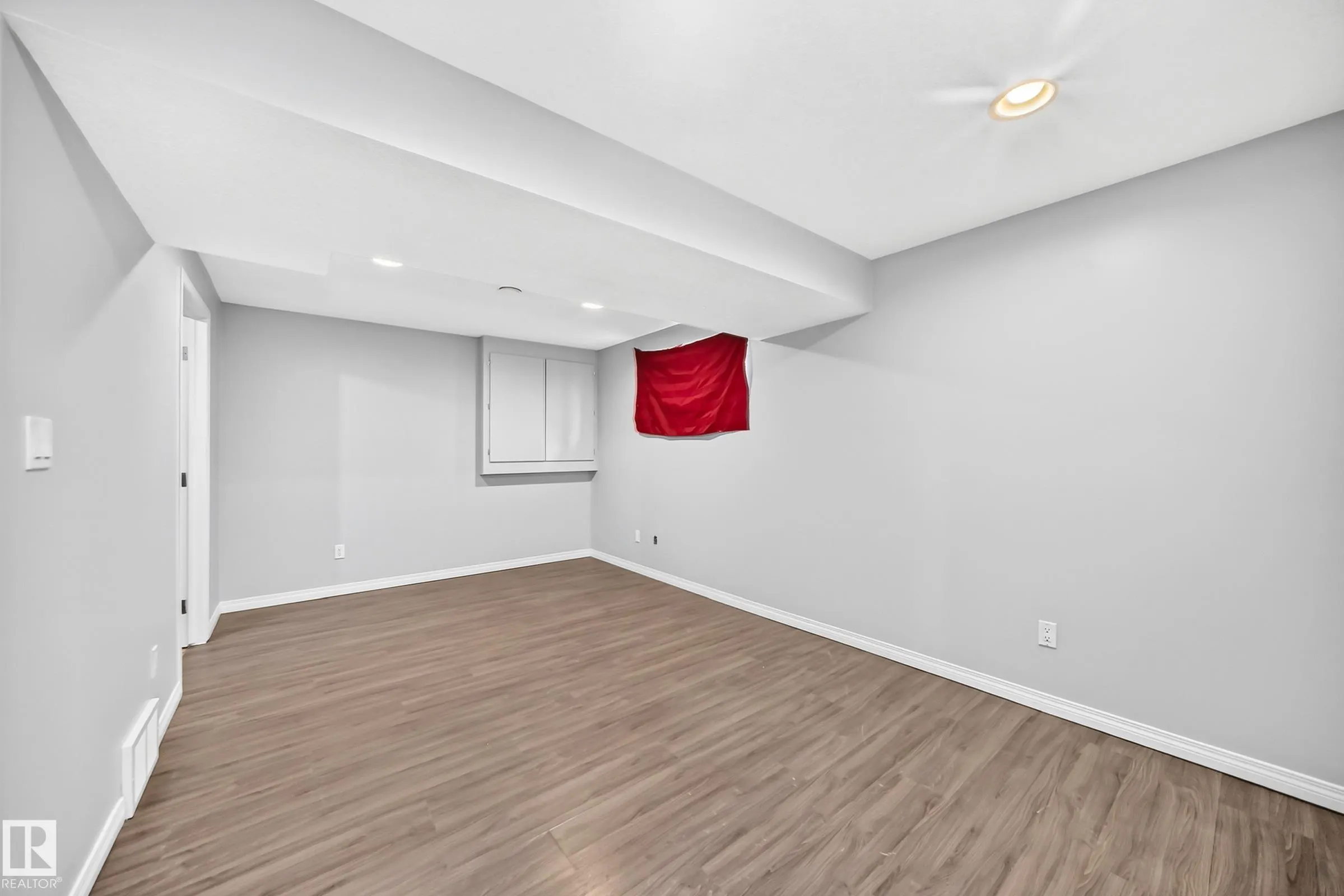 9333 103a Avenue
