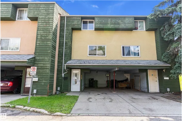 899 Abbotsfield Road