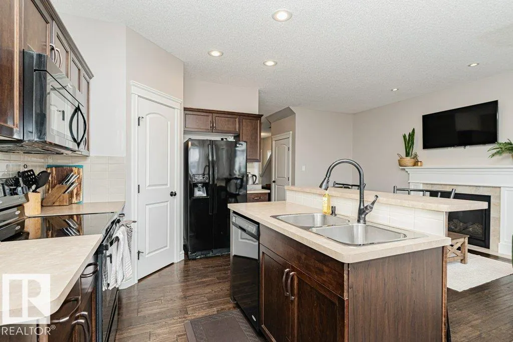 60 WOODBRIDGE Link