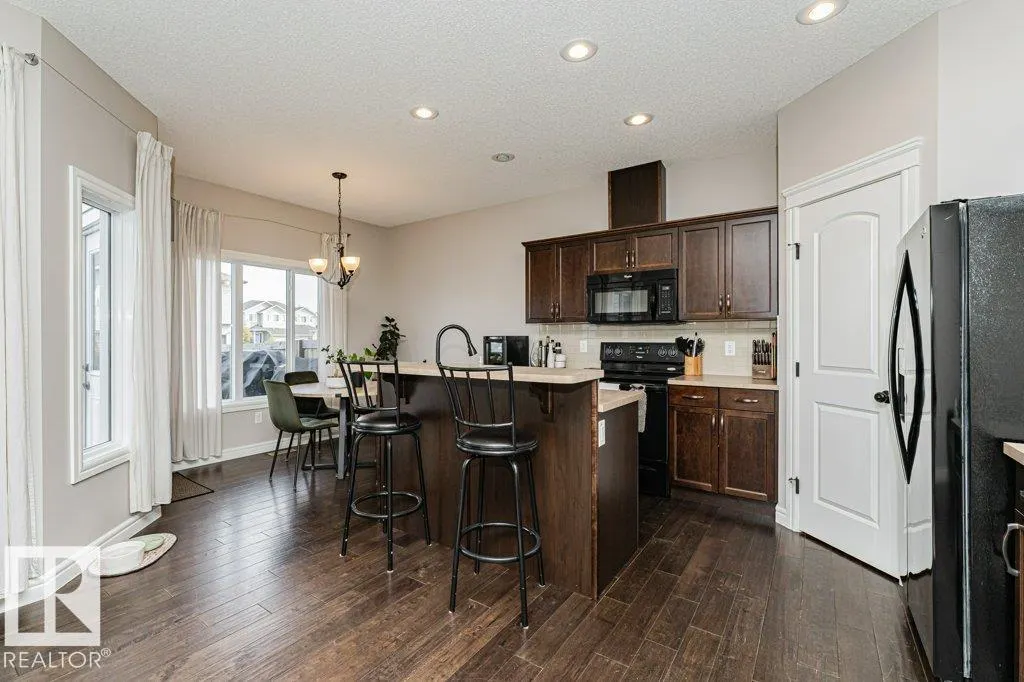 60 WOODBRIDGE Link
