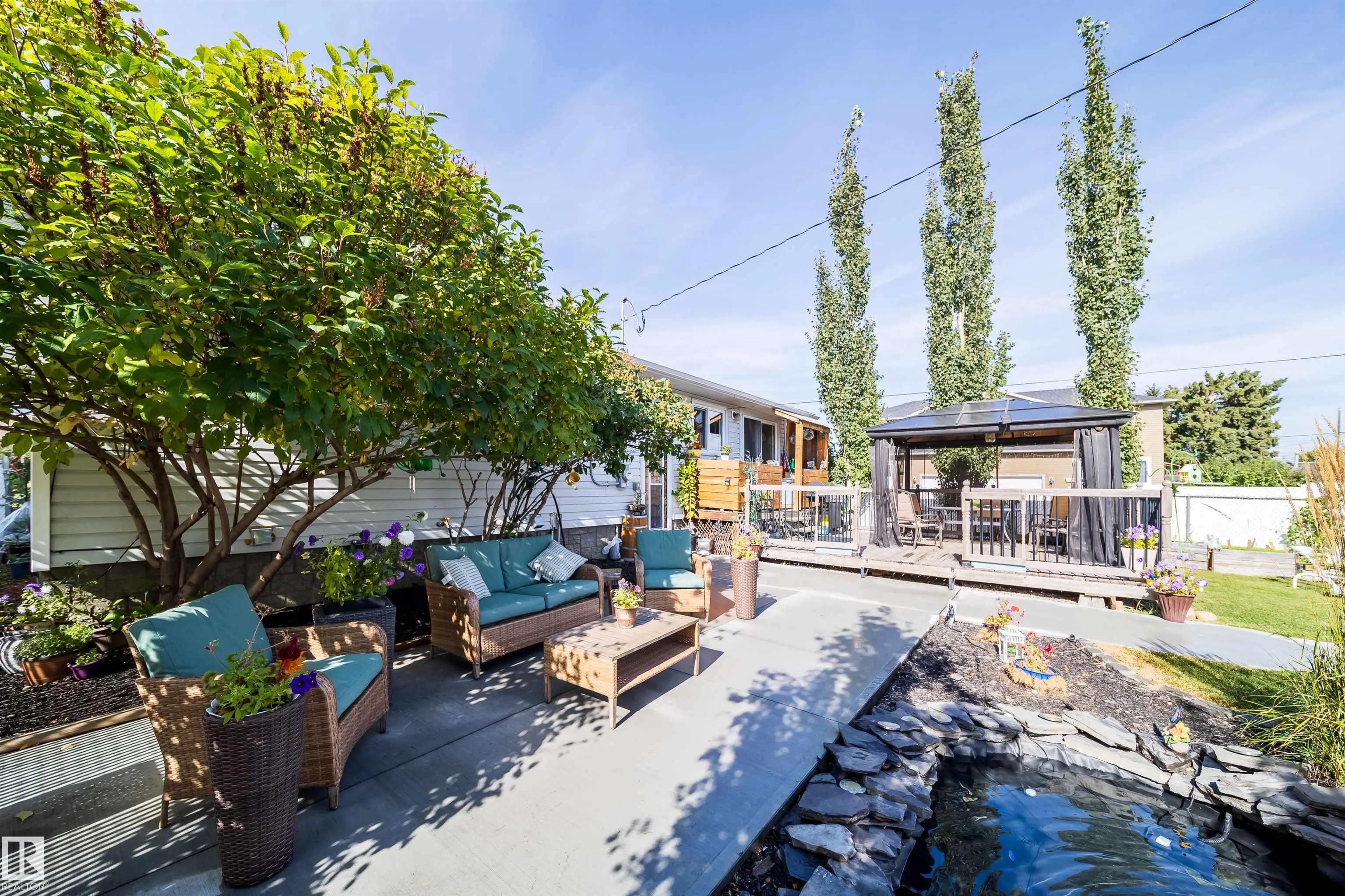 10245 160 Street