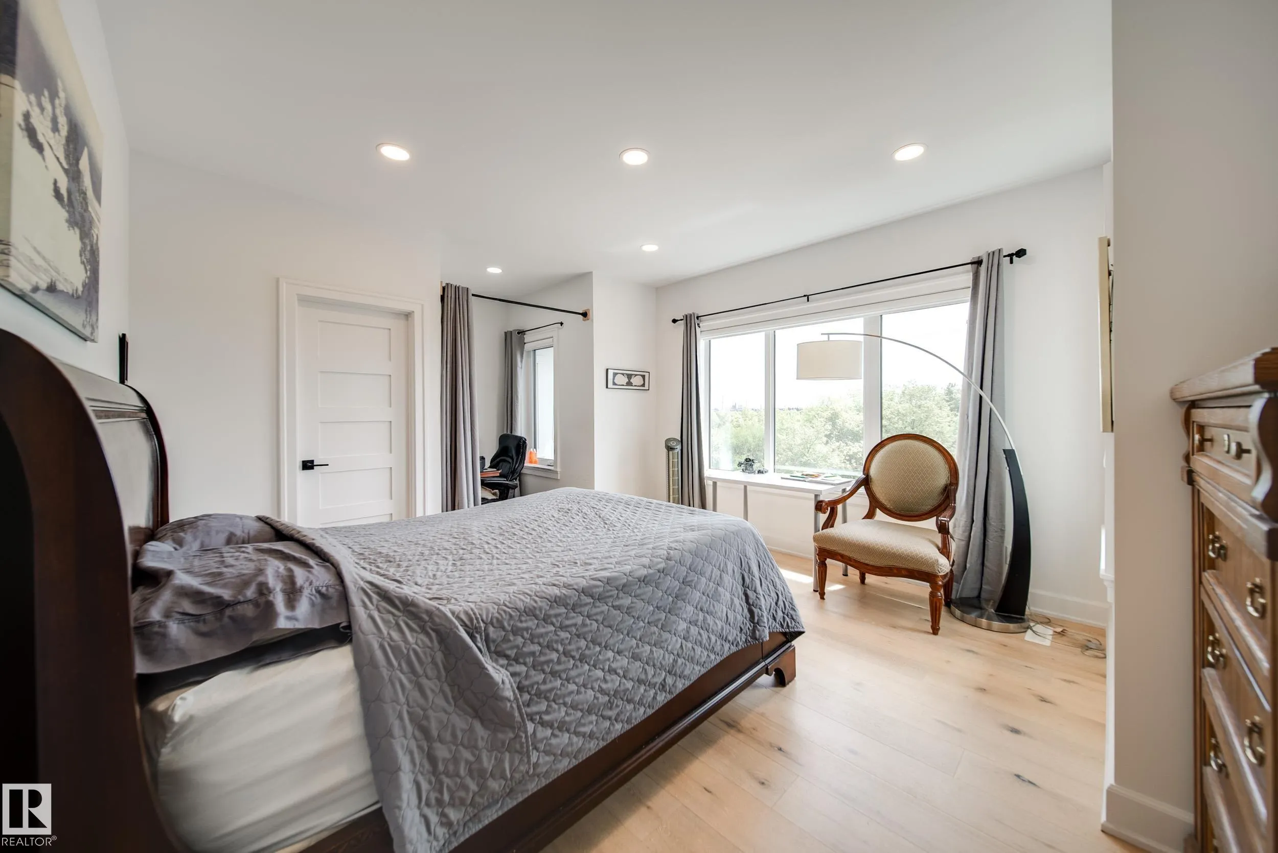 5310 ADA Boulevard