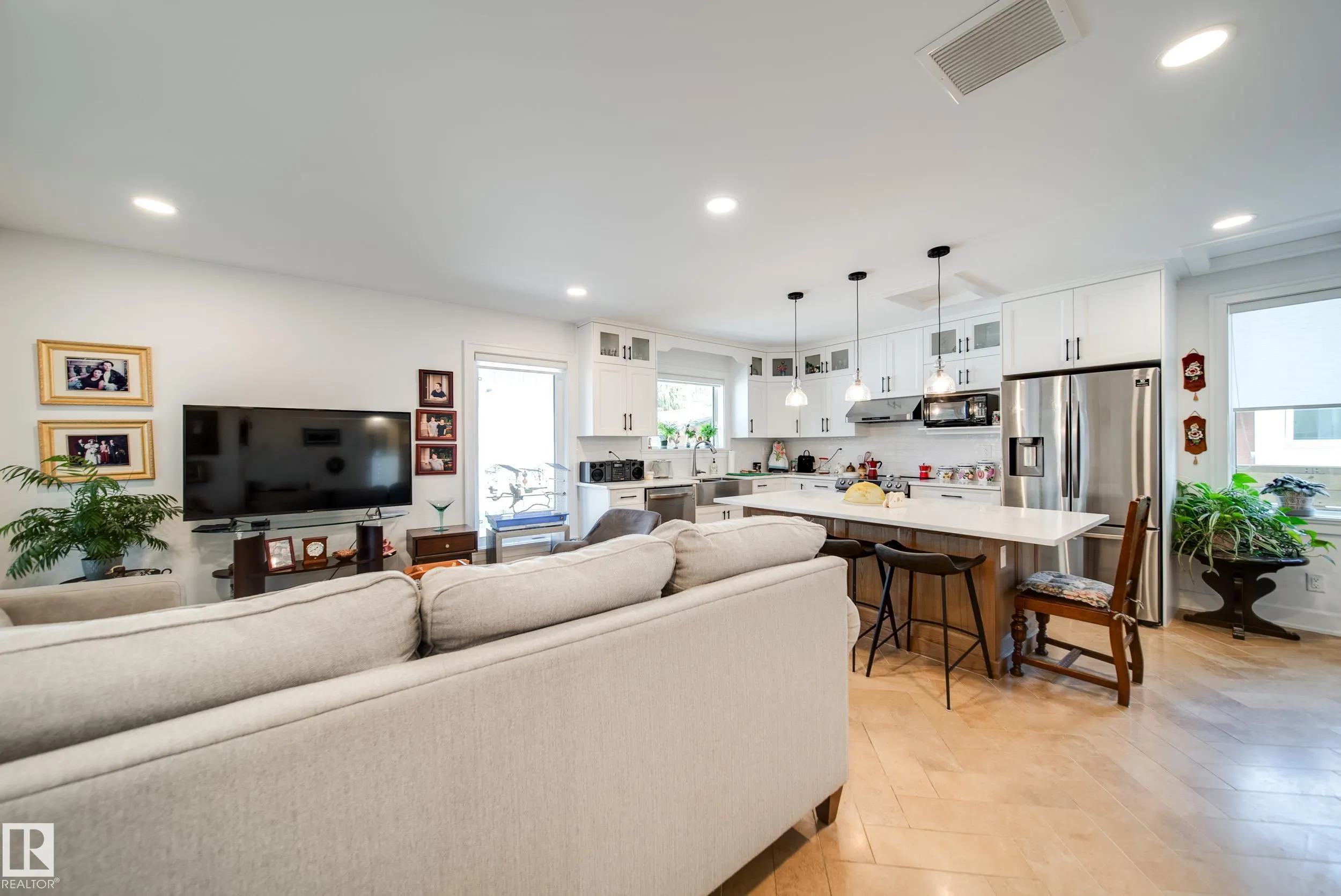 5310 ADA Boulevard