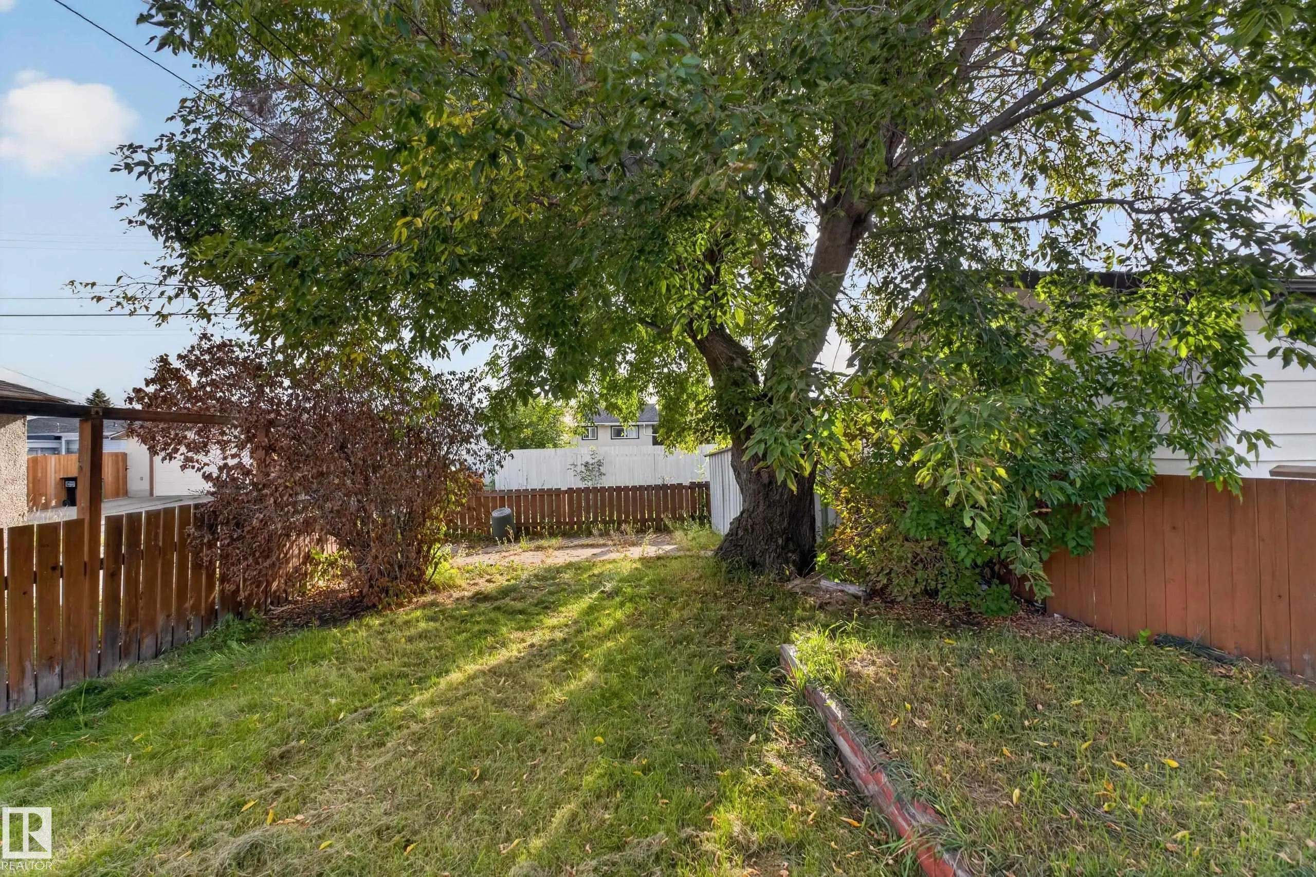 13511 114 Street