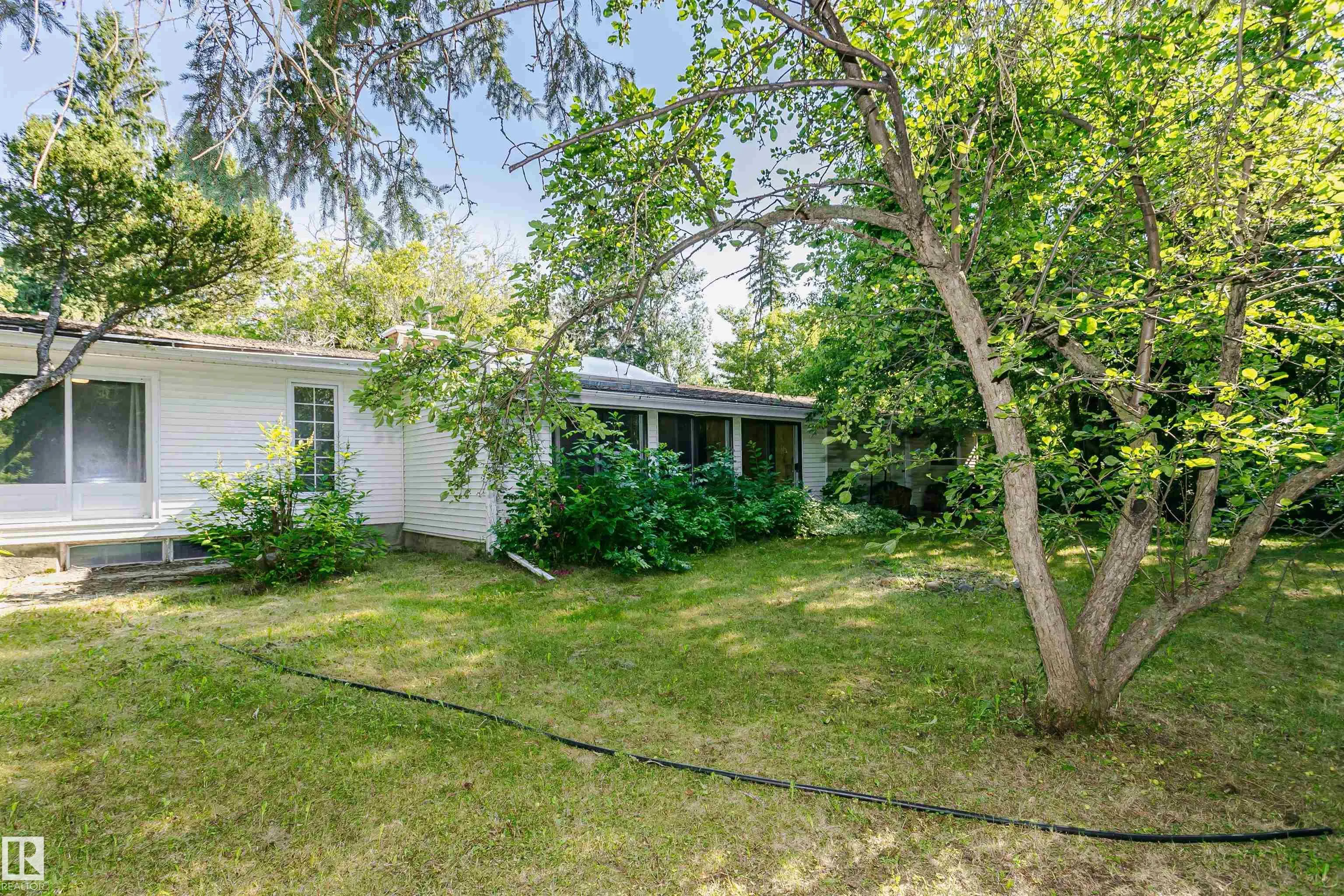 52349 RGE ROAD 233