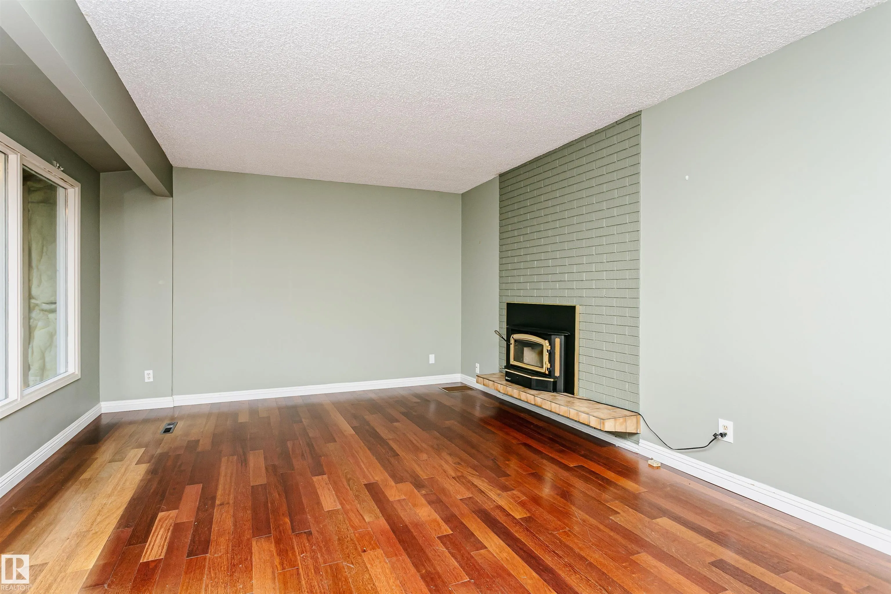 52349 RGE ROAD 233
