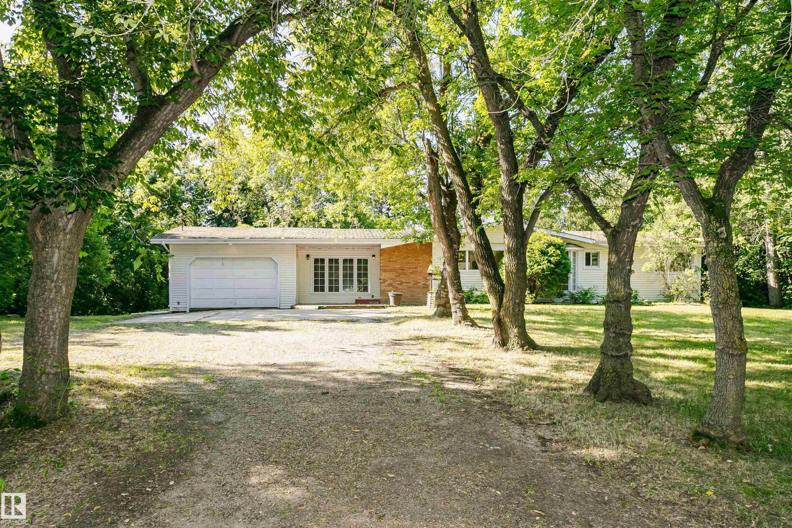 52349 RGE ROAD 233