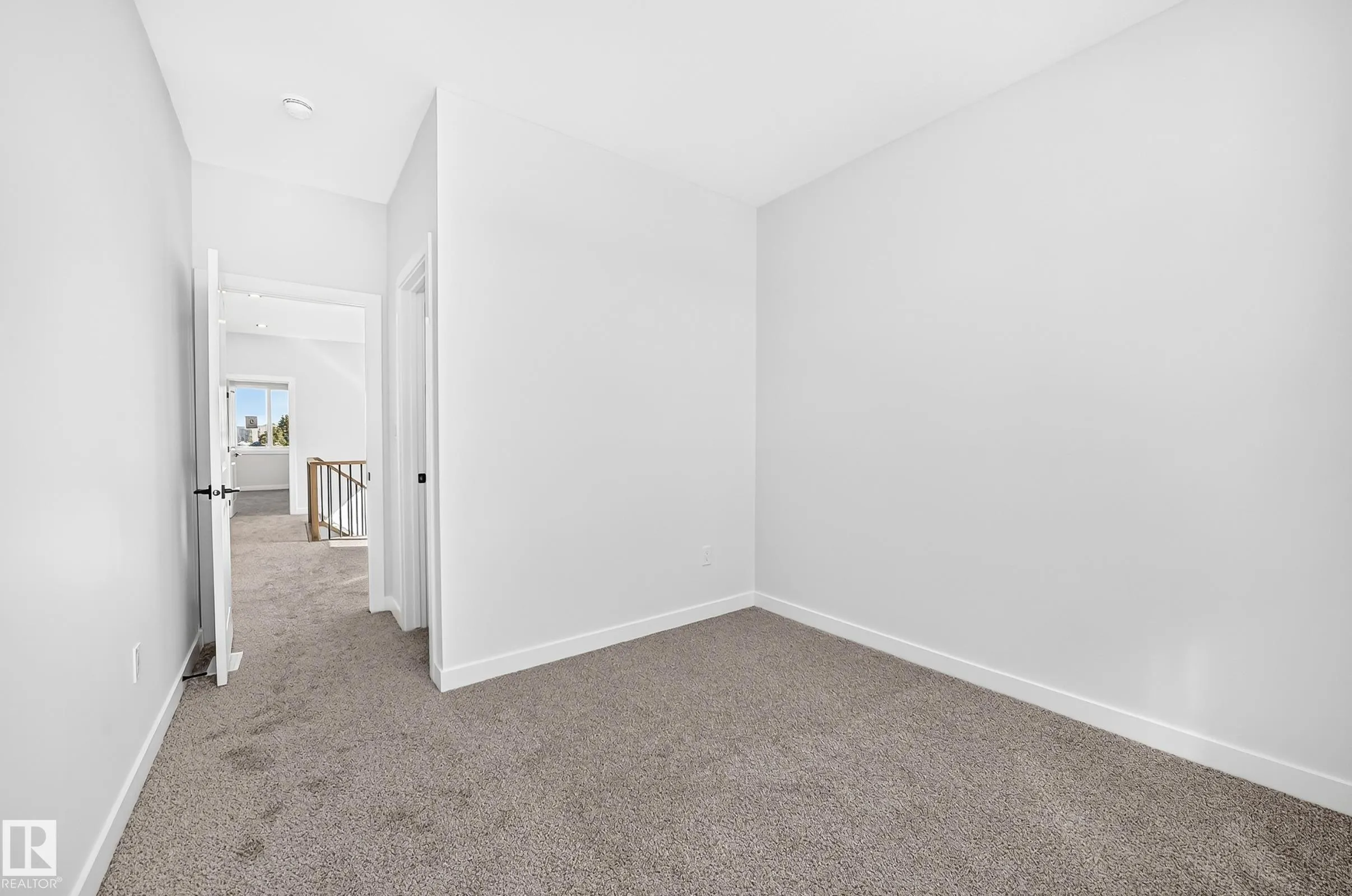 9 TILIA Place