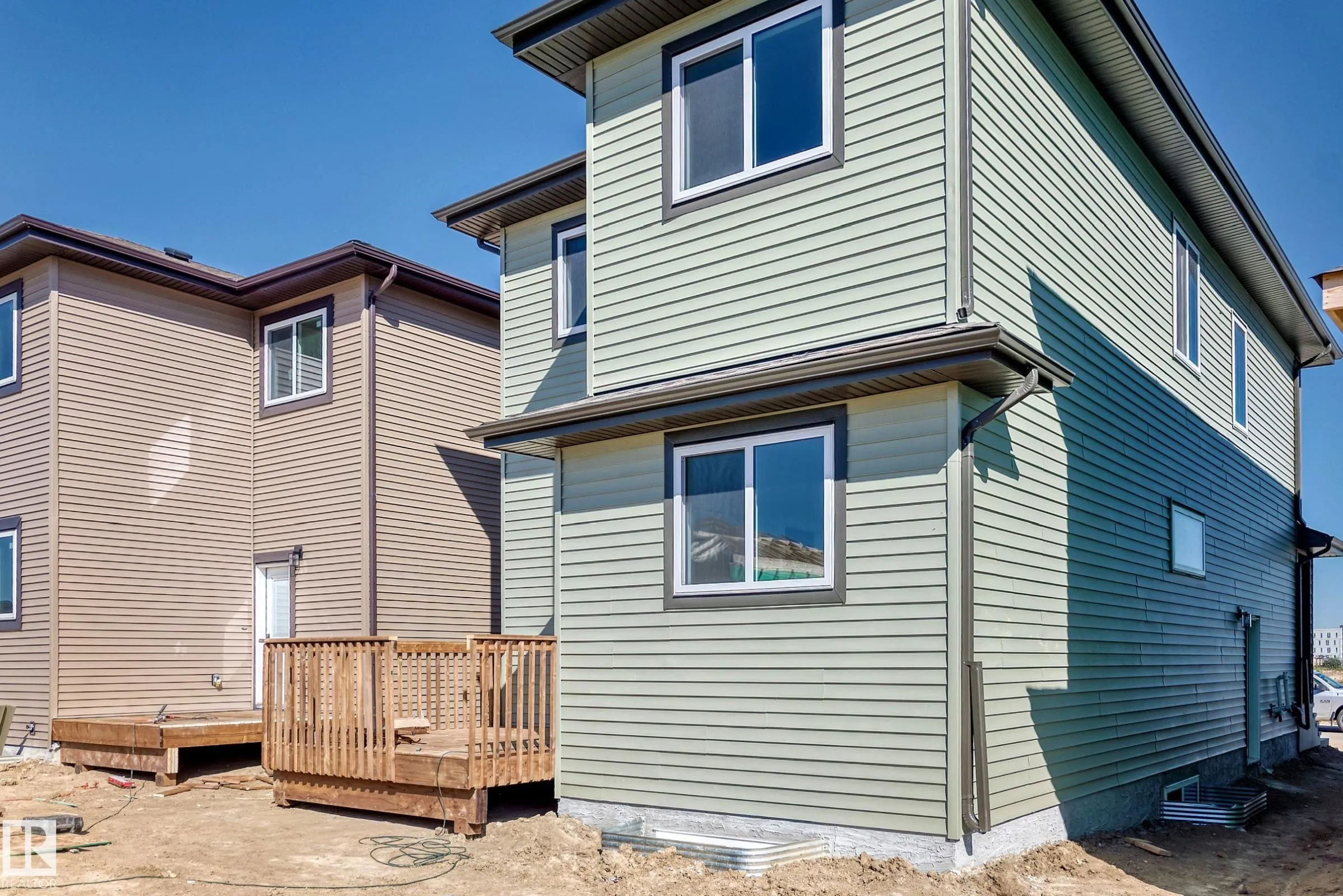 9 TILIA Place