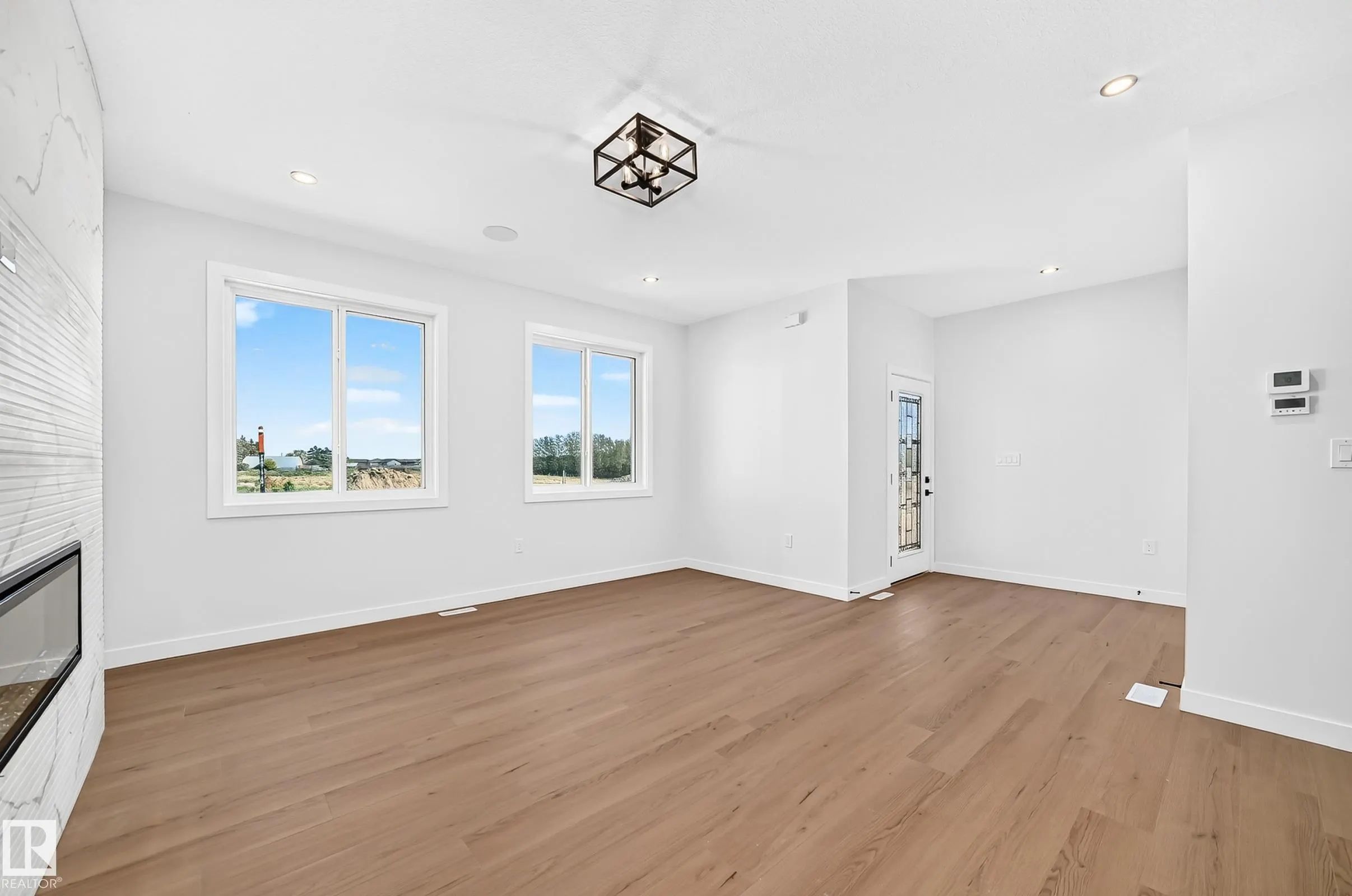 9 TILIA Place