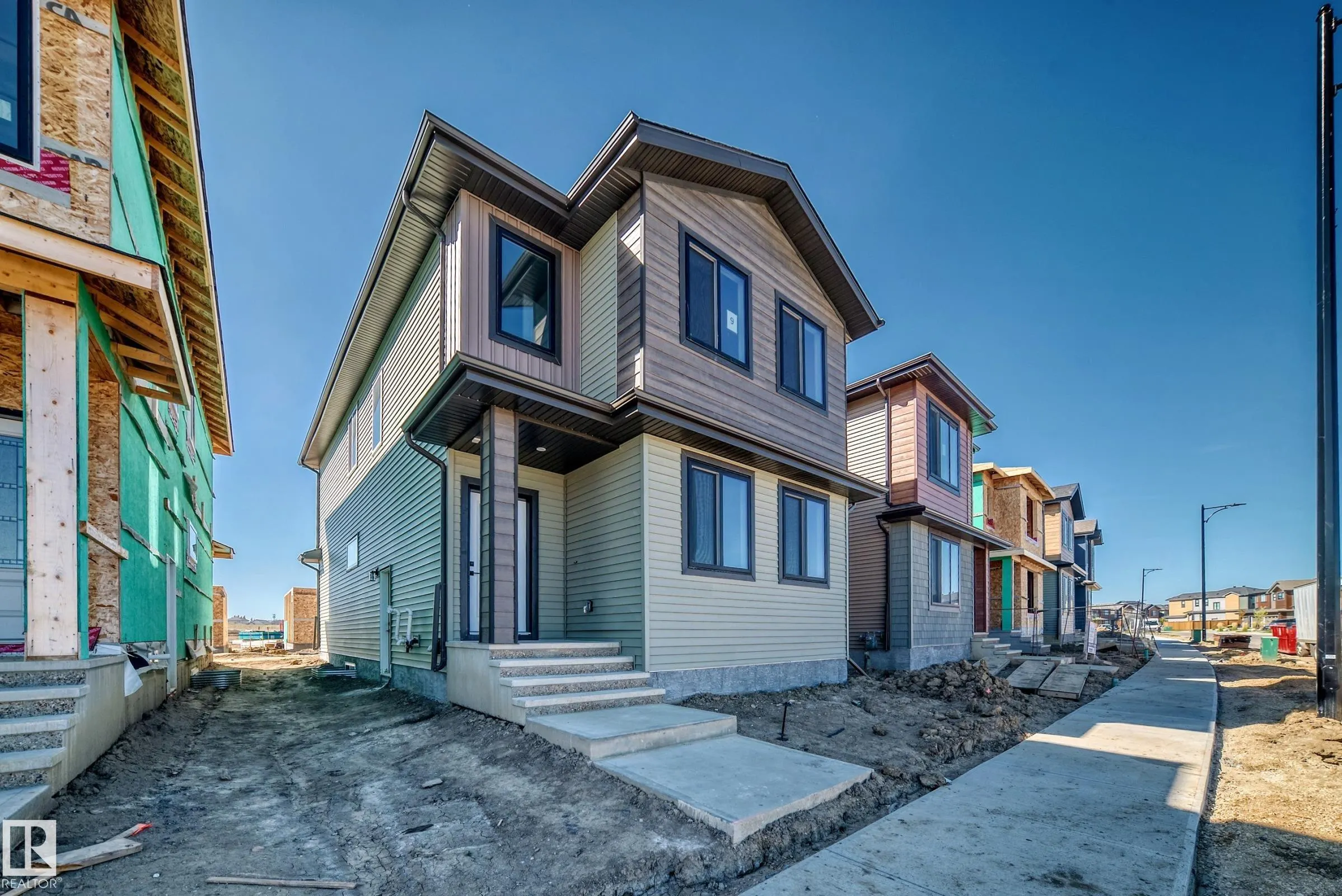 9 TILIA Place