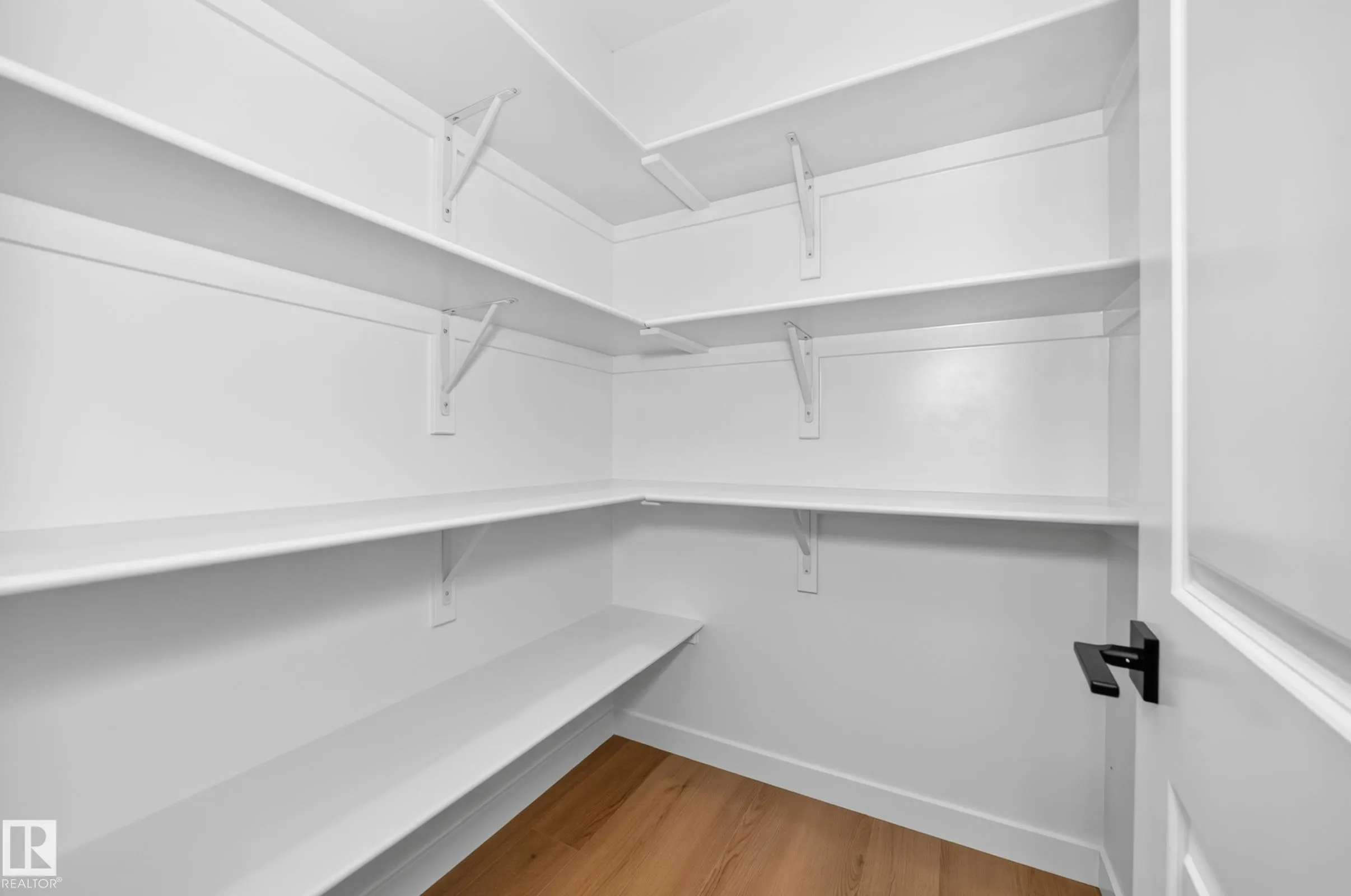 9 TILIA Place