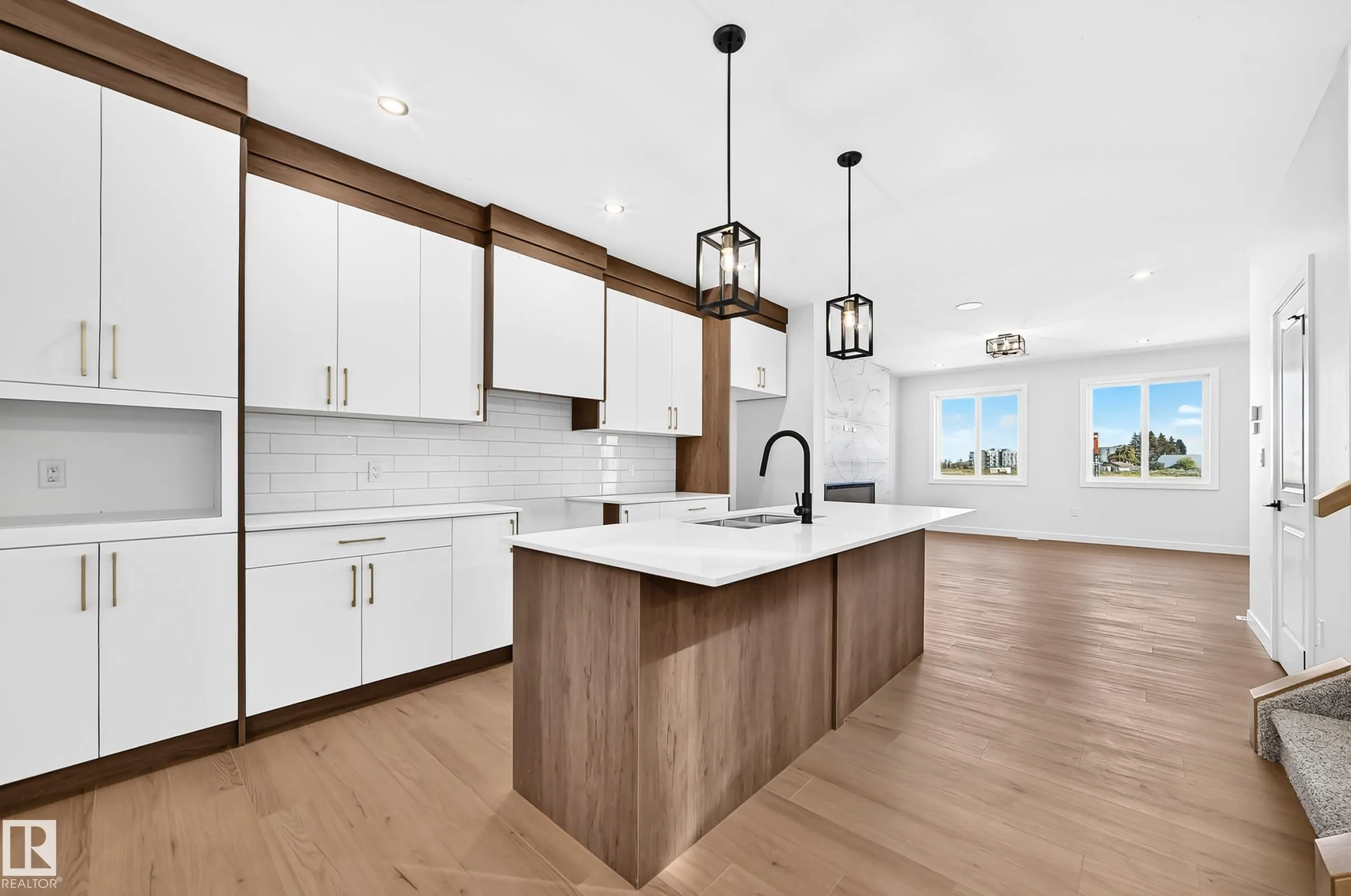 9 TILIA Place