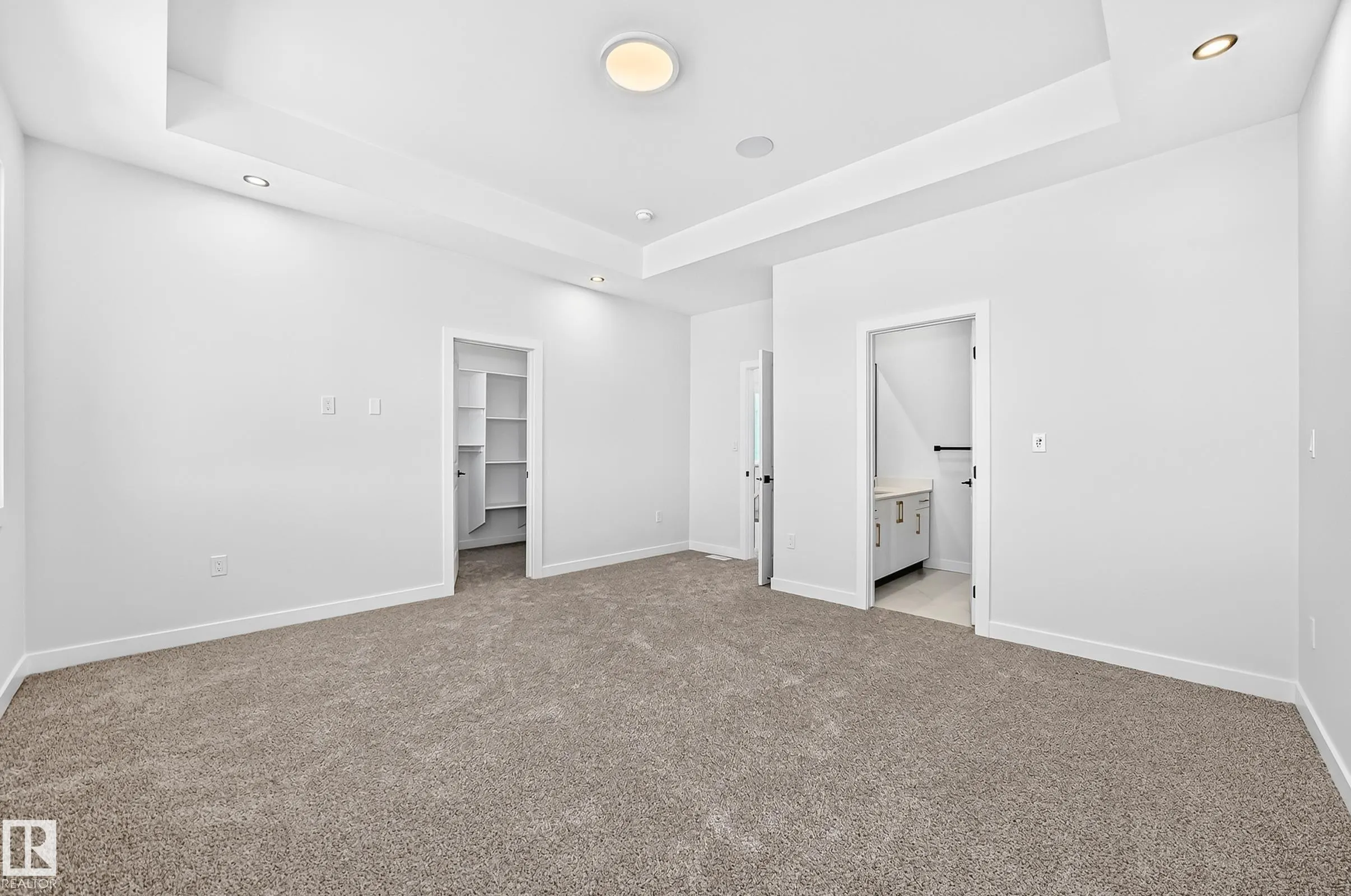 9 TILIA Place