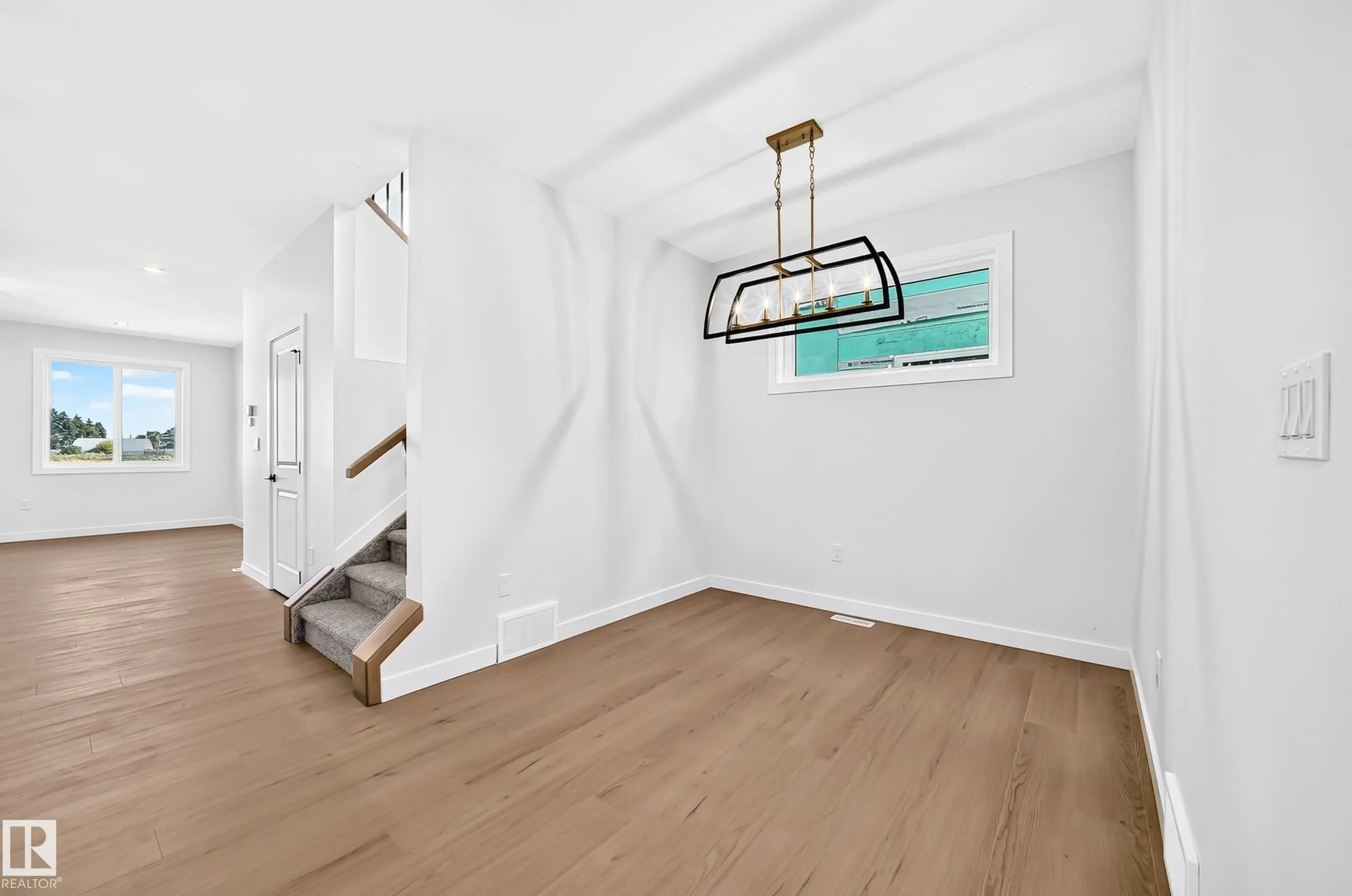 9 TILIA Place