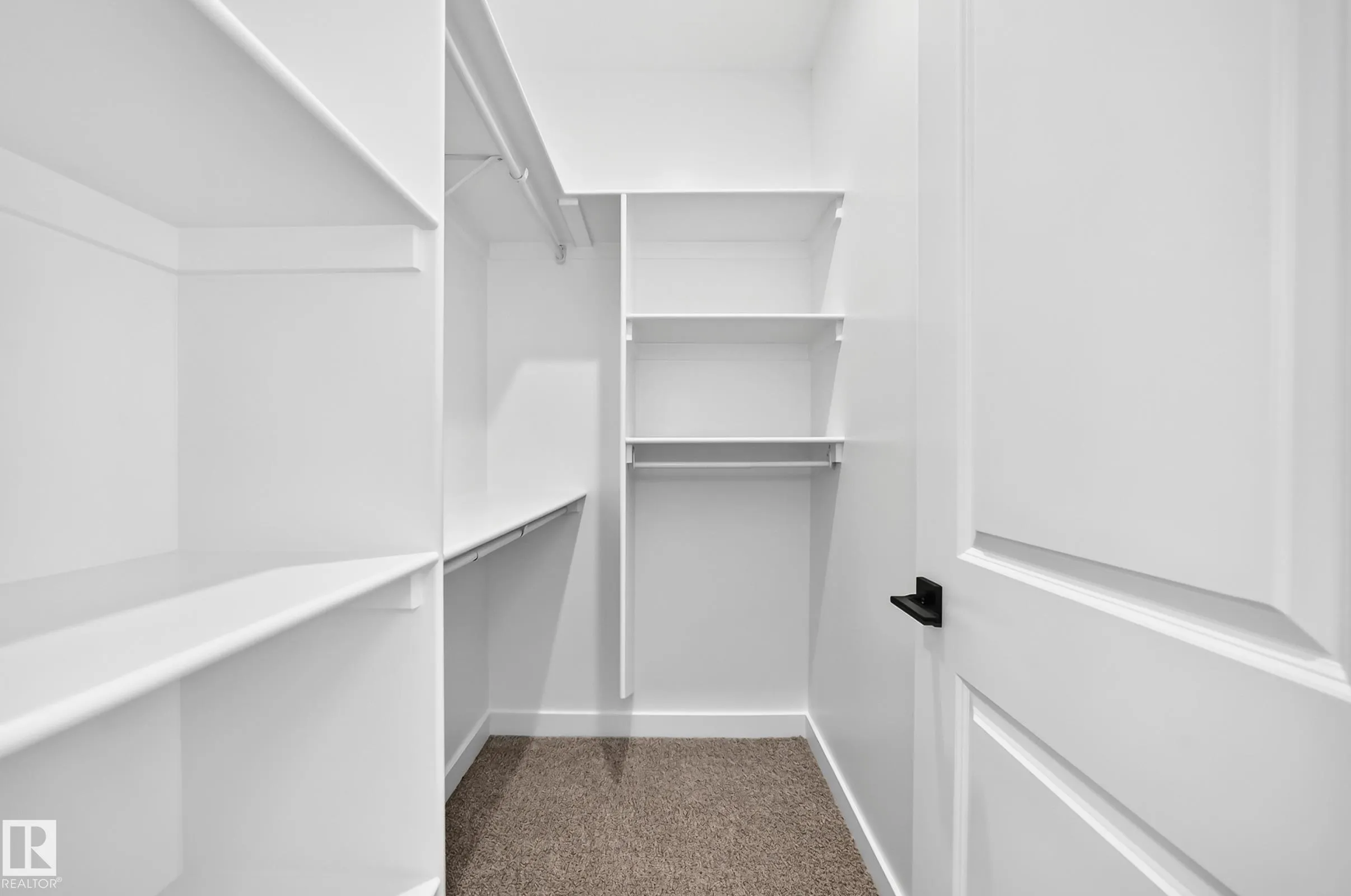 9 TILIA Place