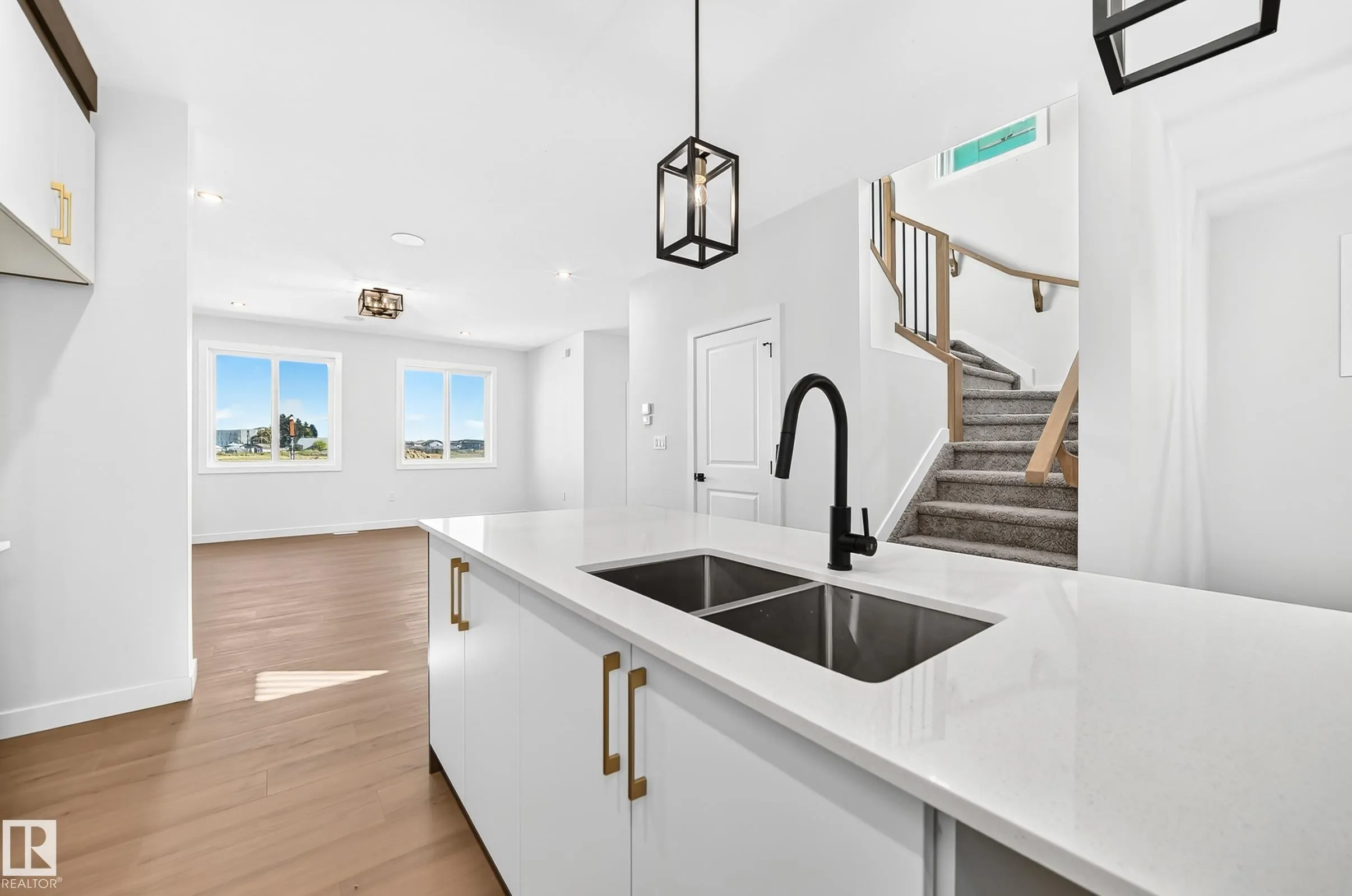 9 TILIA Place