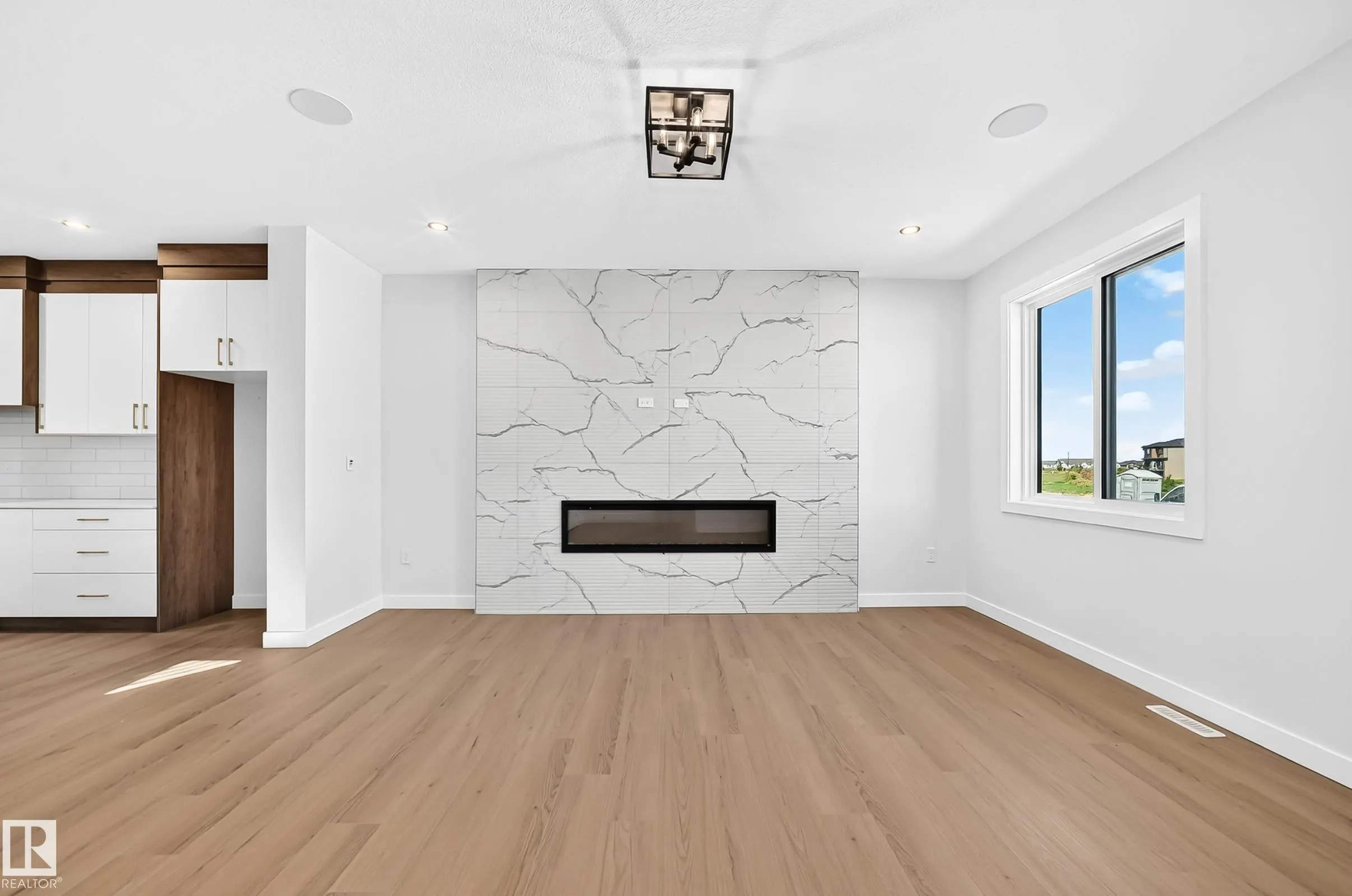 9 TILIA Place