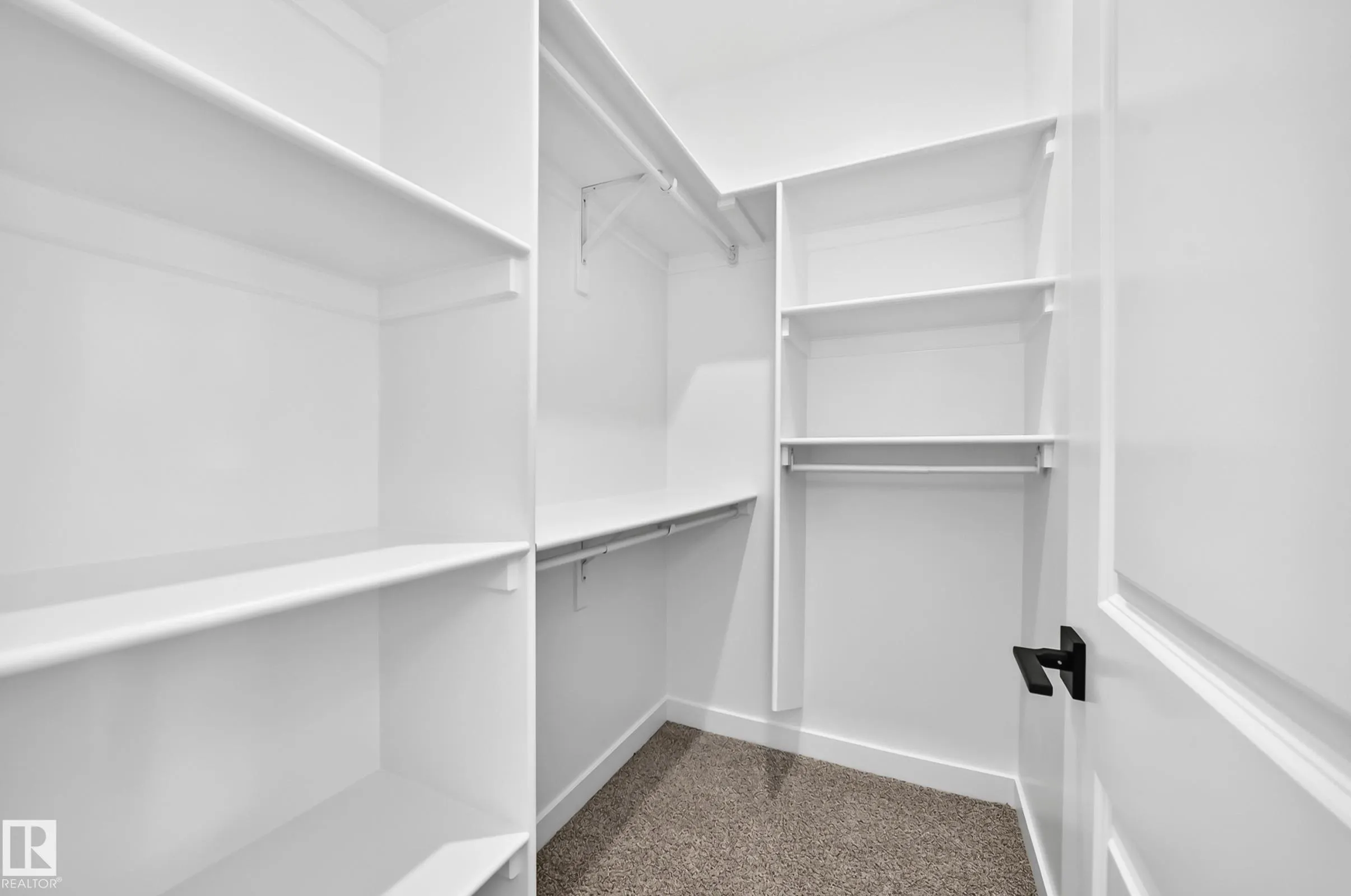 9 TILIA Place