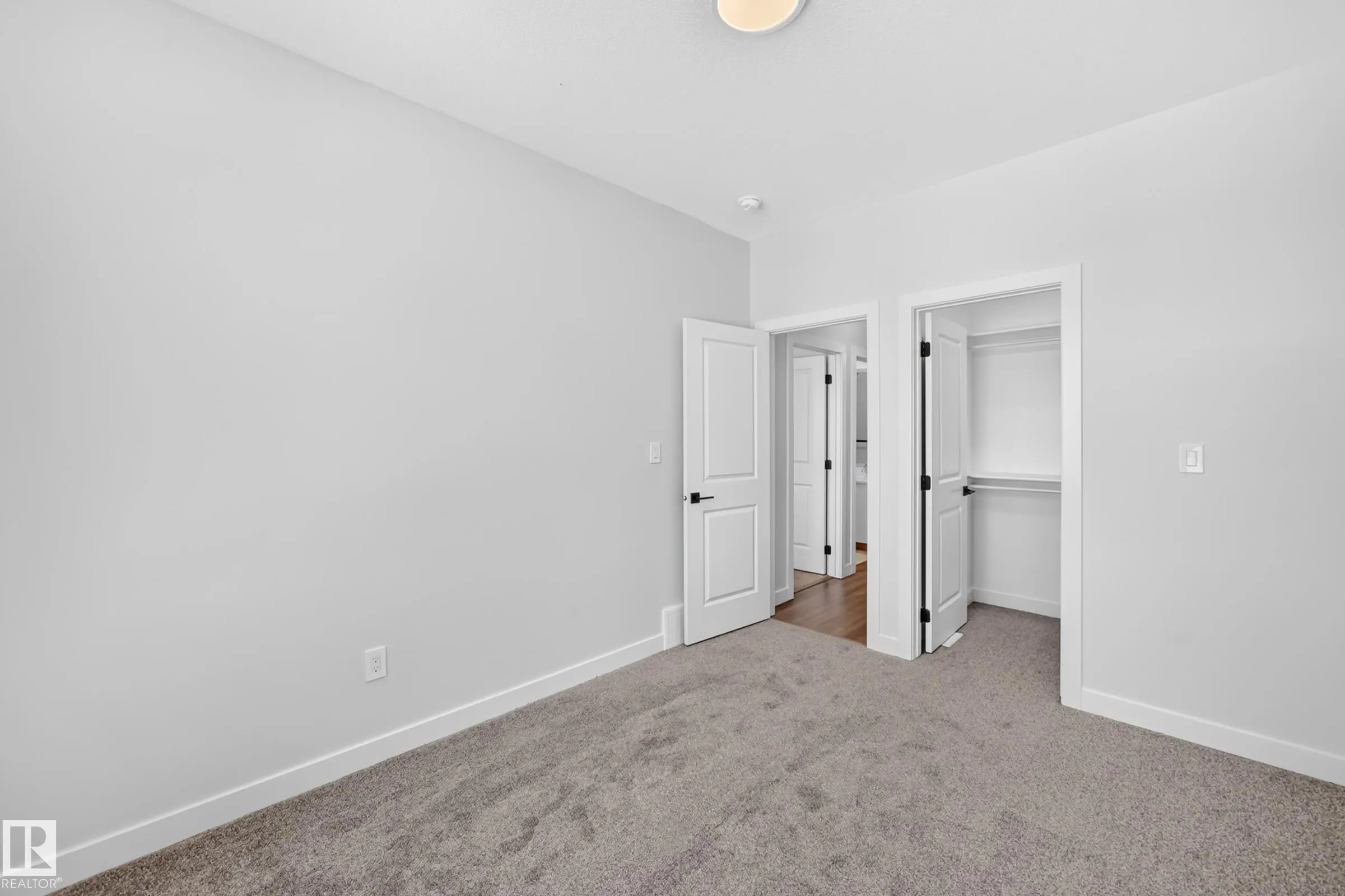 19 TEAKWOOD Terrace
