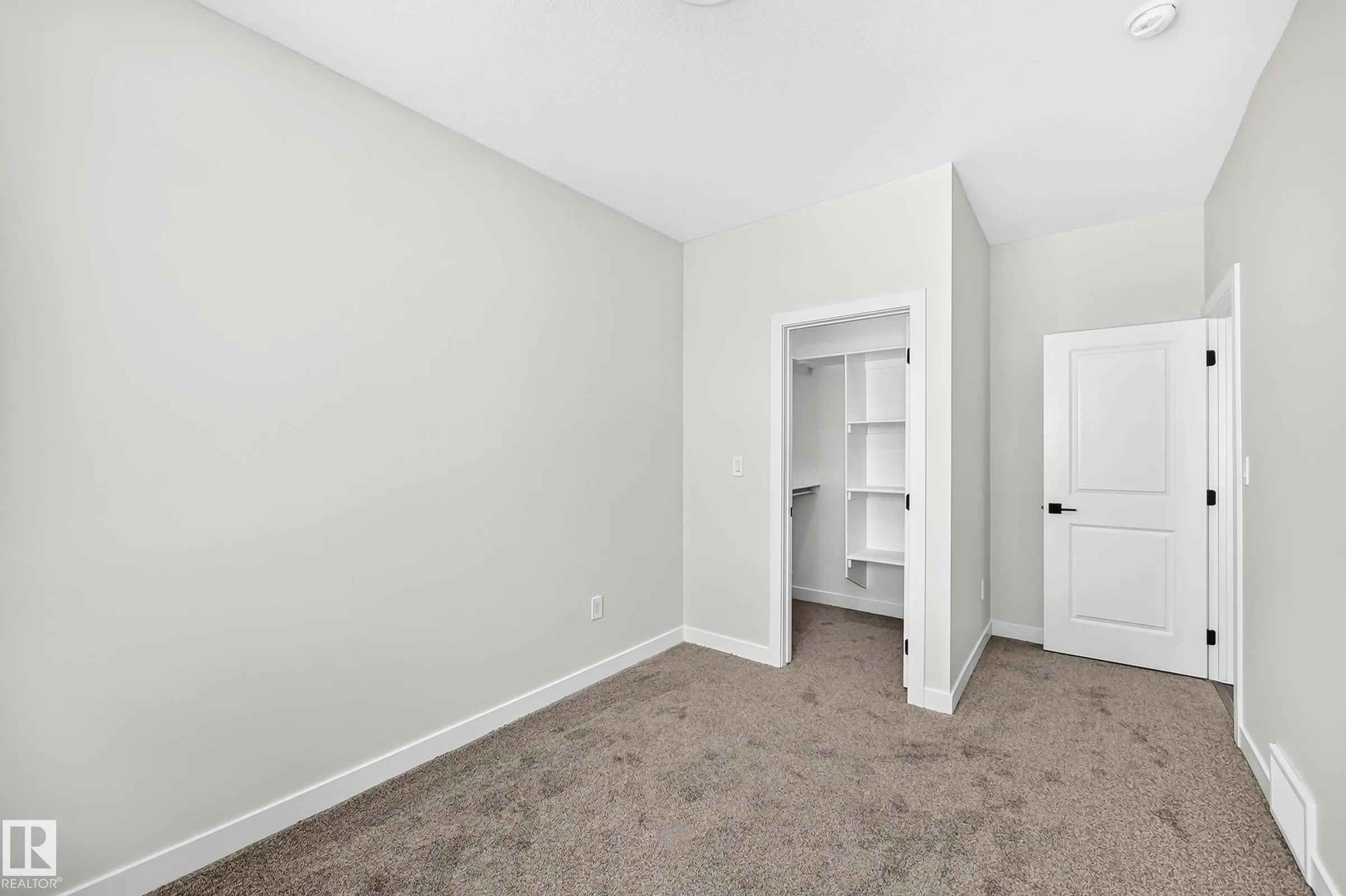 19 TEAKWOOD Terrace