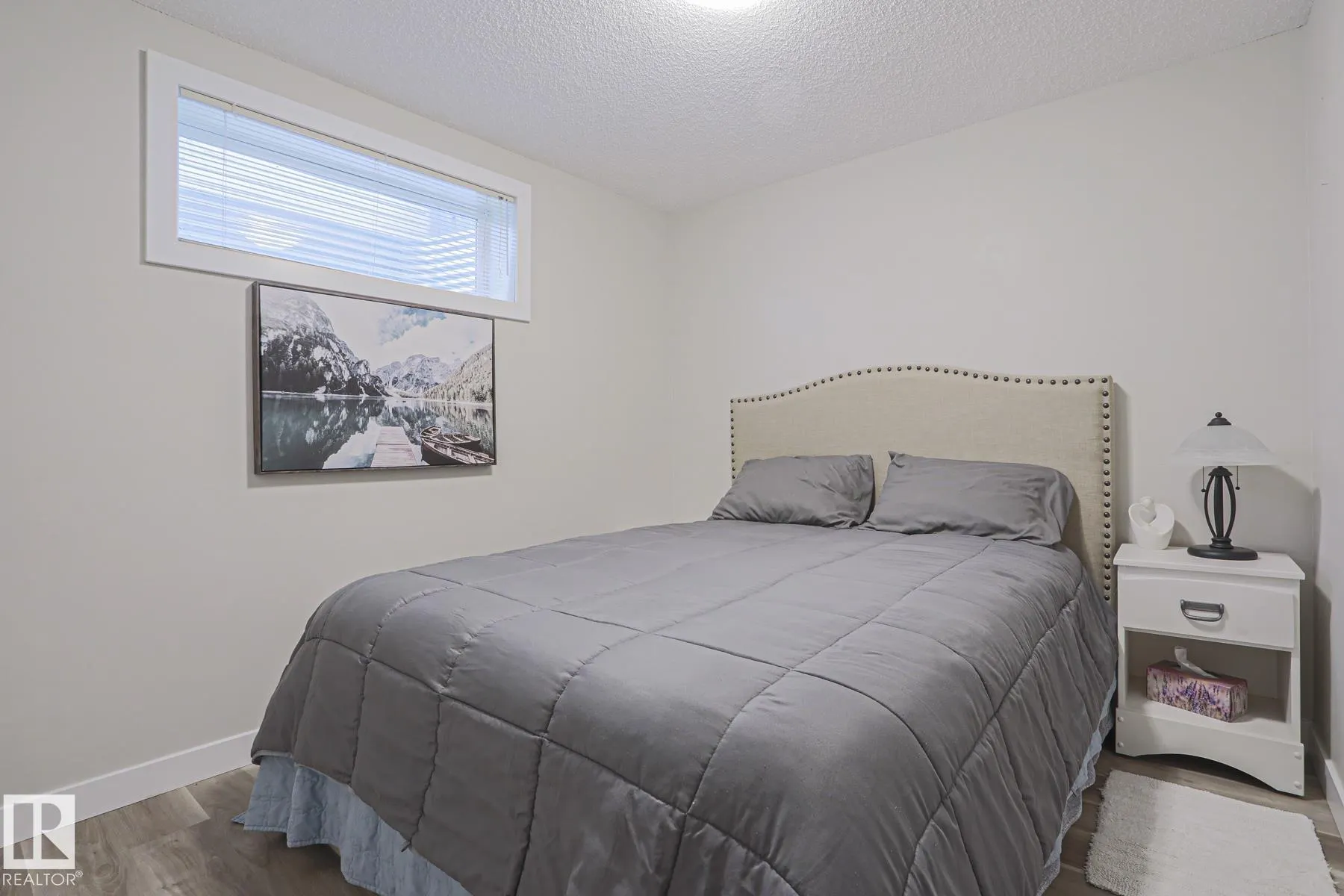 8 BELFRY FAIRWAY Crescent