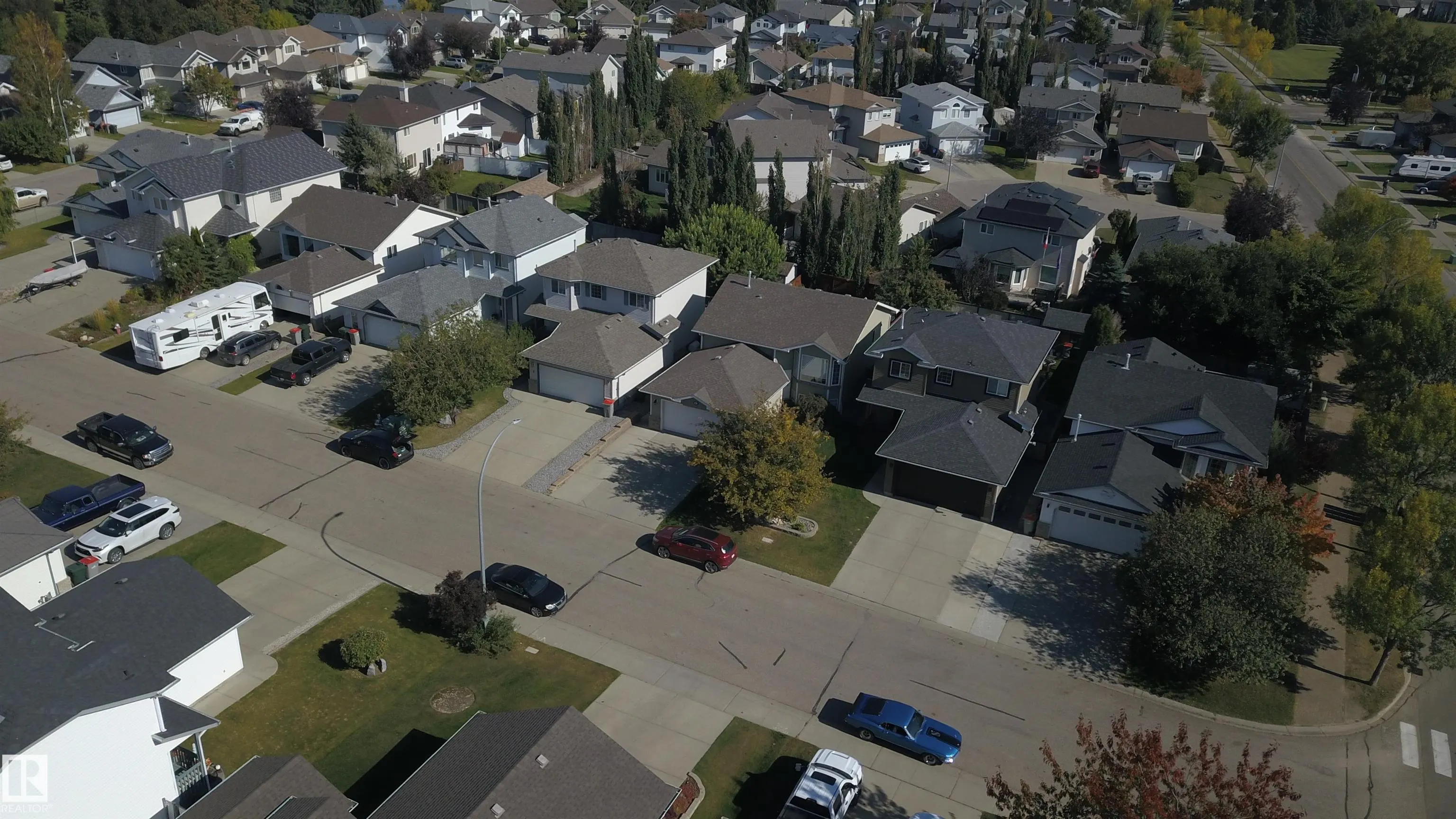 8 BELFRY FAIRWAY Crescent