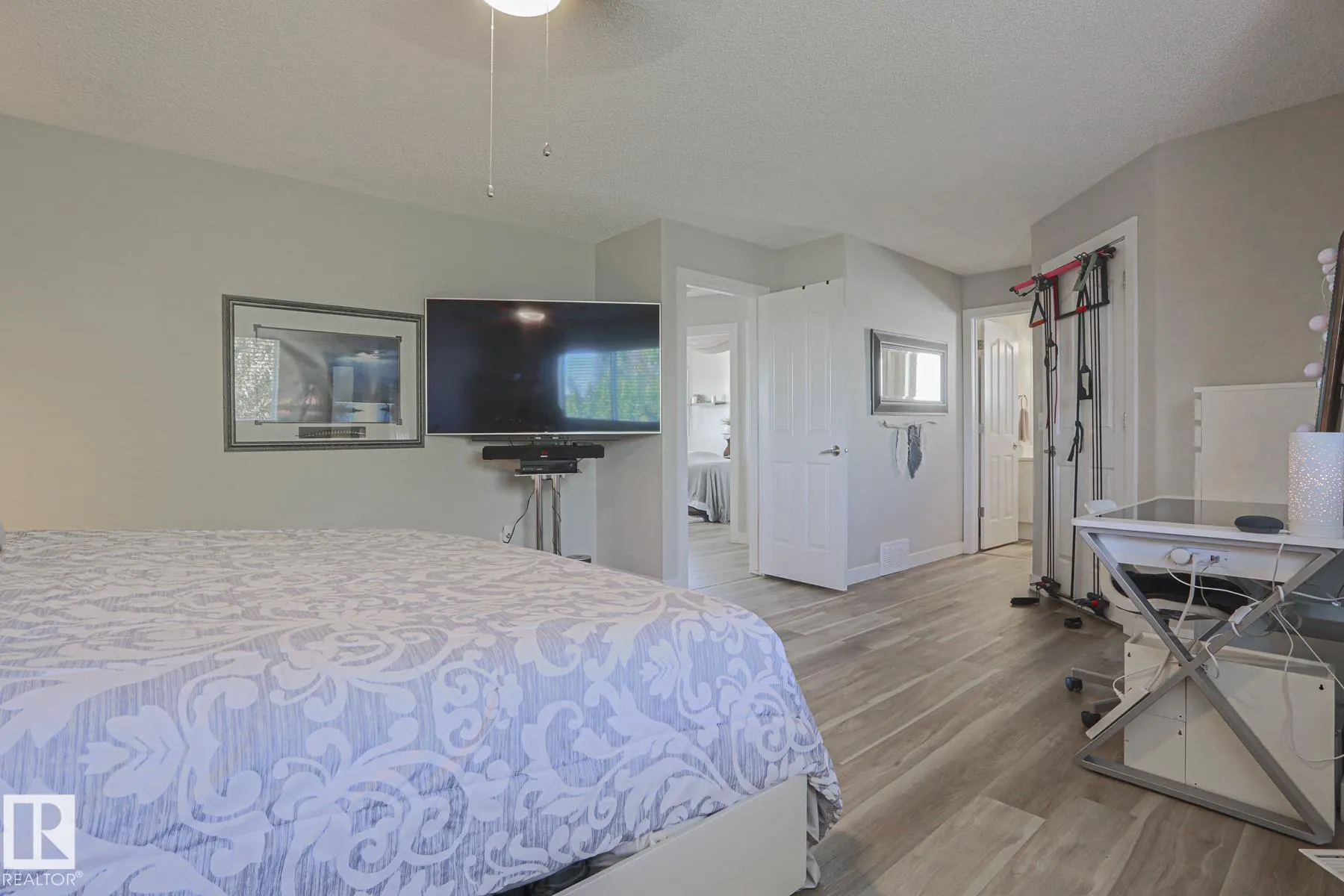 8 BELFRY FAIRWAY Crescent