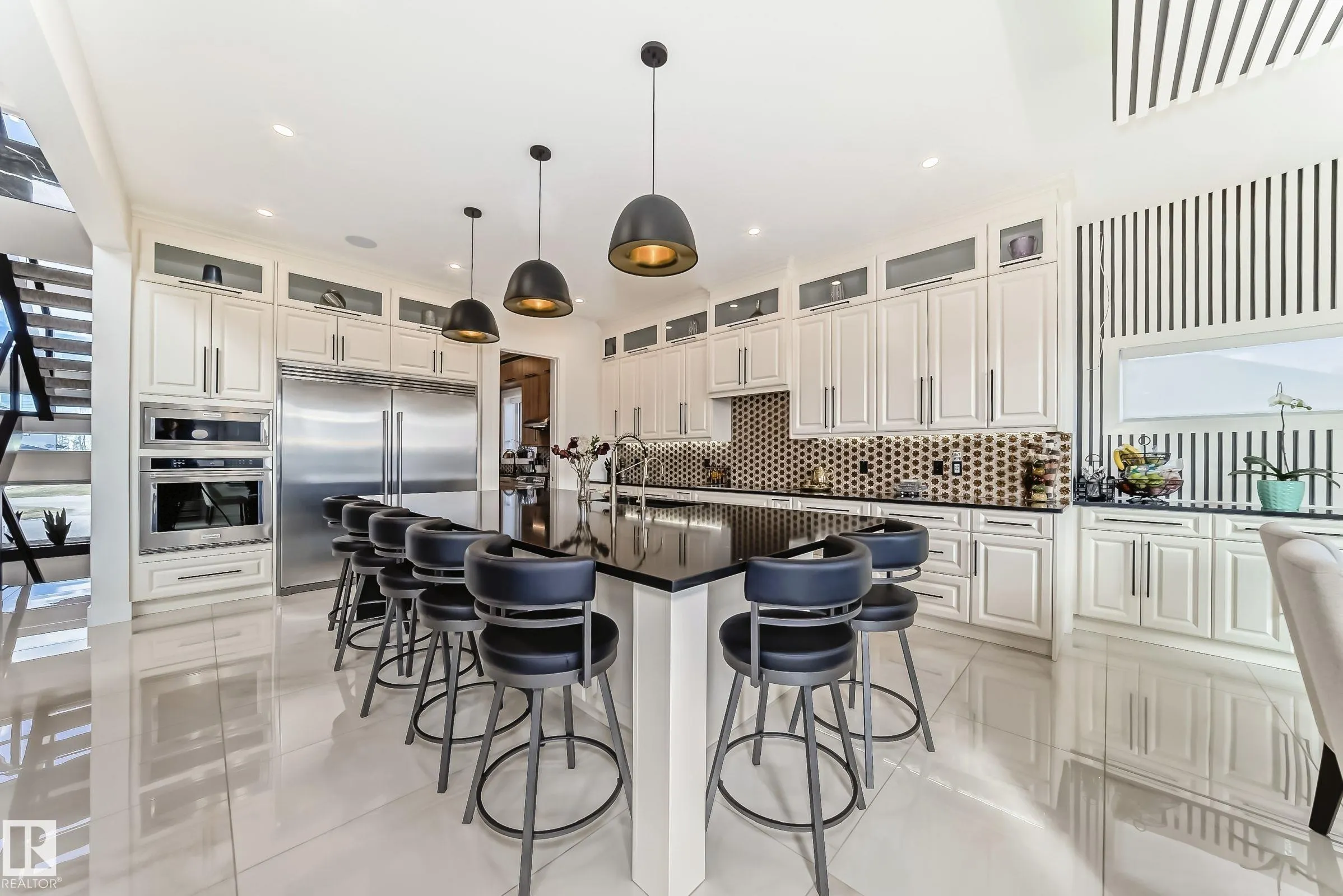 53213 RGE ROAD 261 A