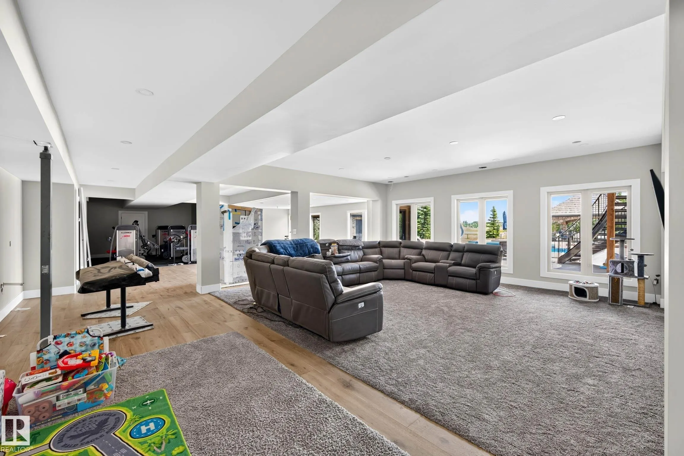 185 RiverStone Drive