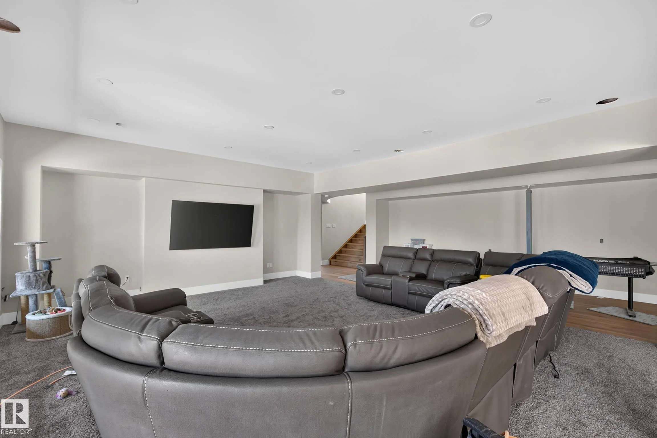 185 RiverStone Drive