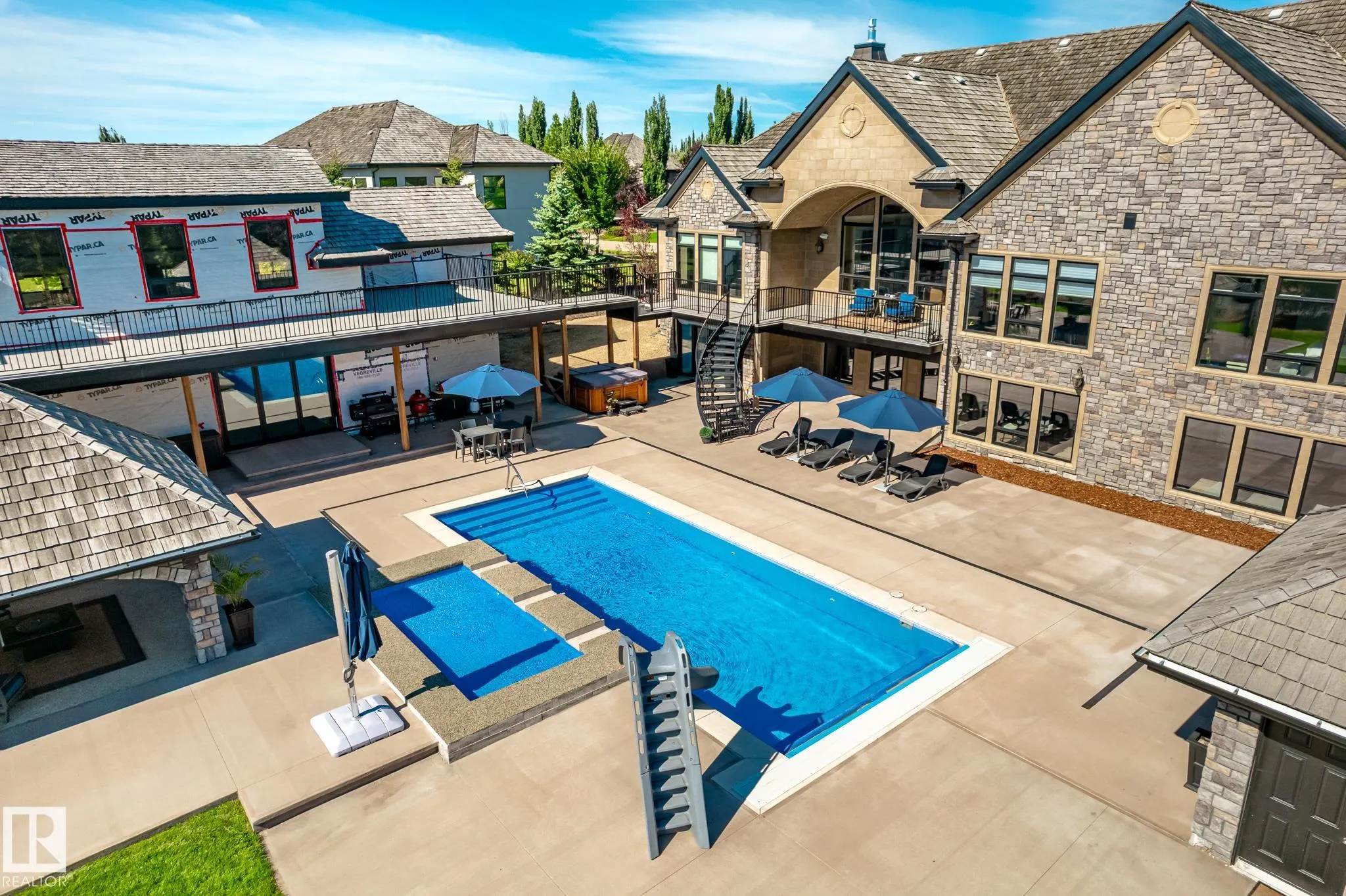 185 RiverStone Drive