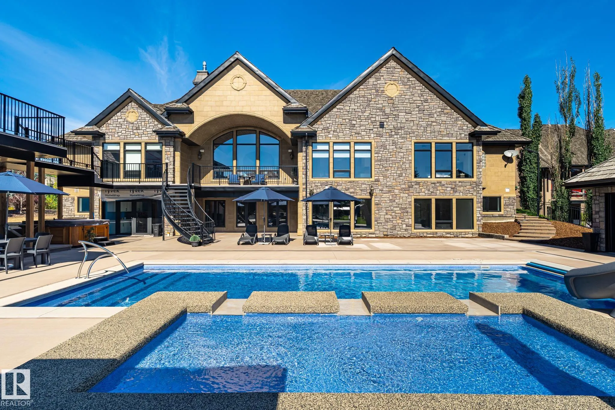 185 RiverStone Drive