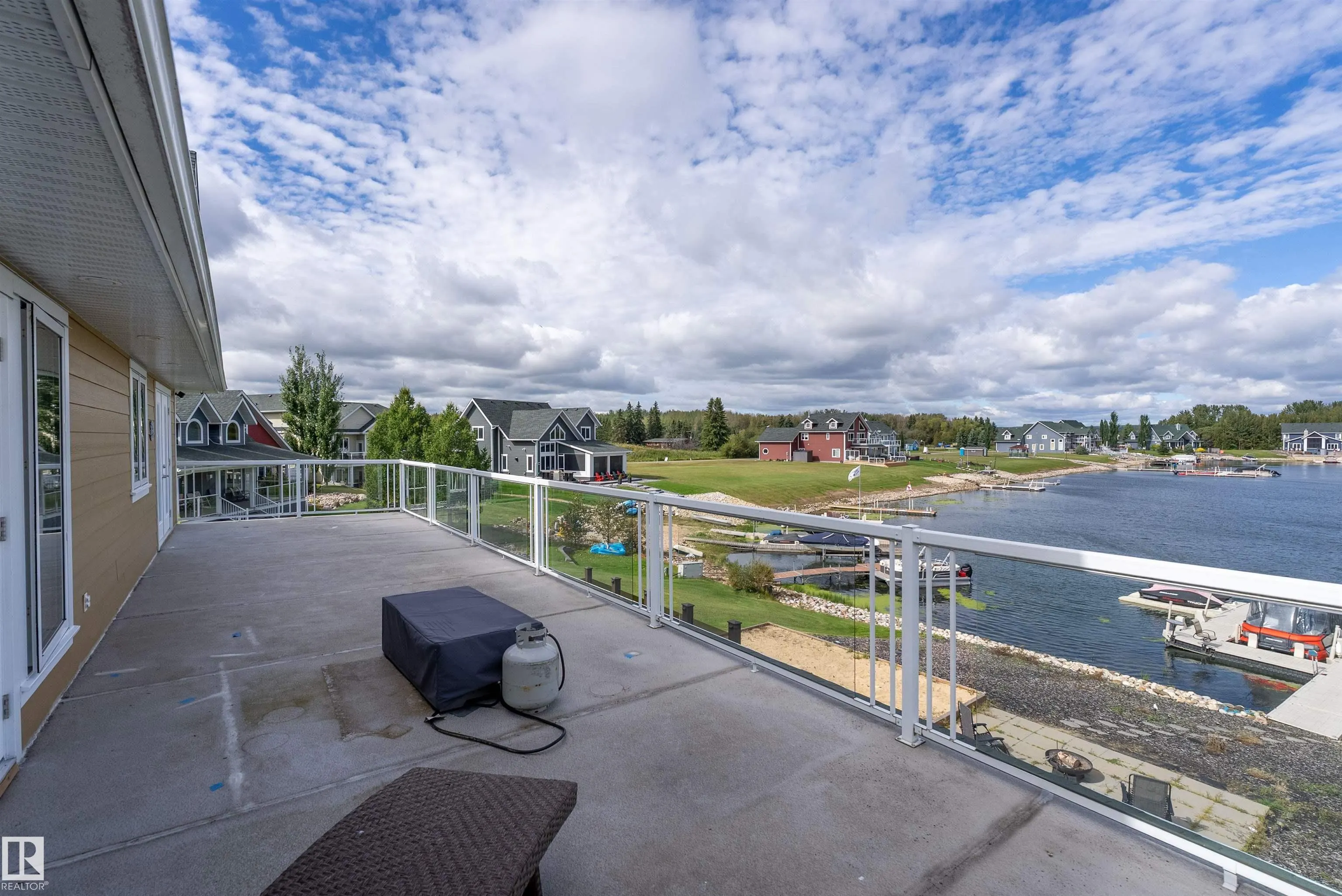 36 Sunset Harbour
