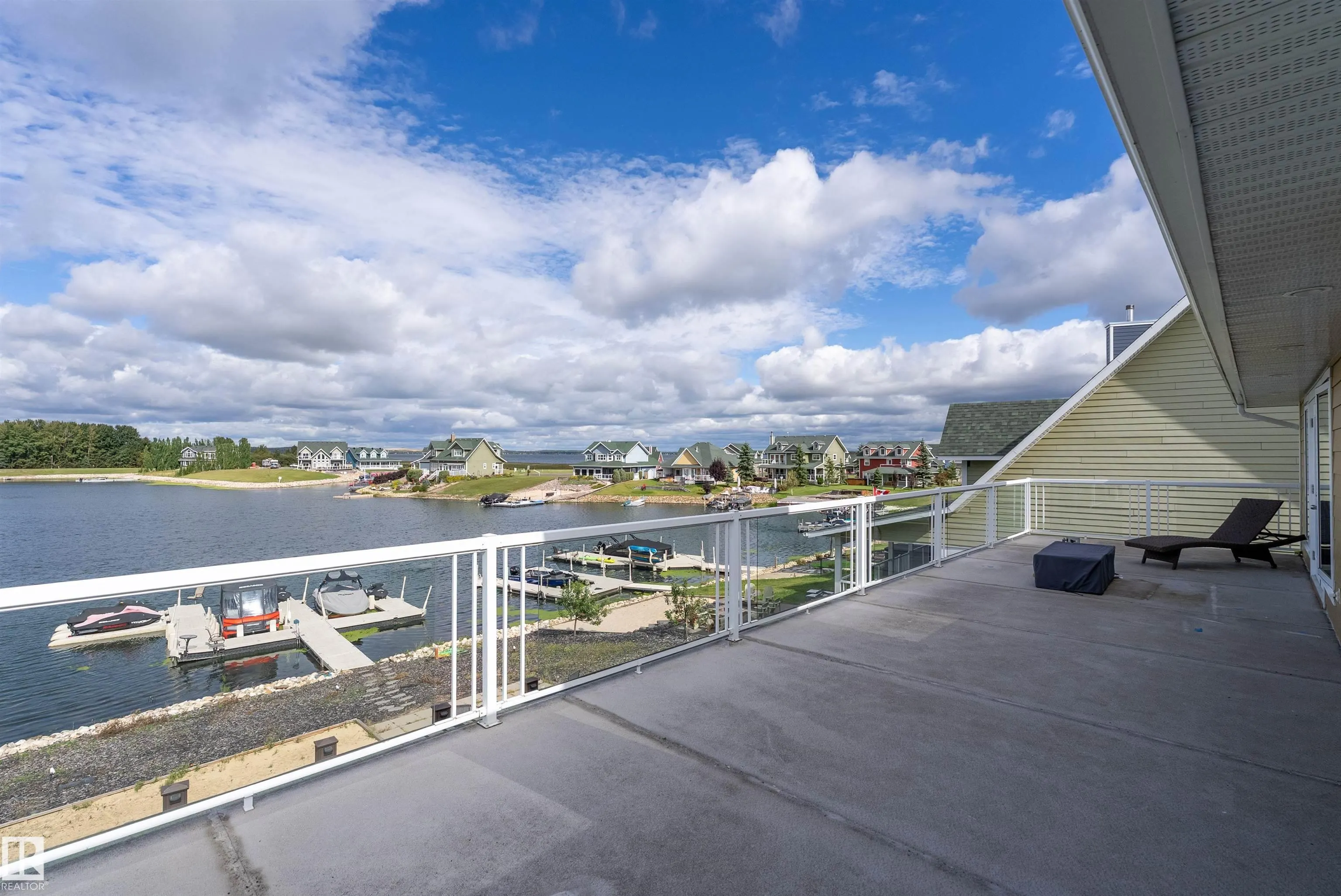 36 Sunset Harbour