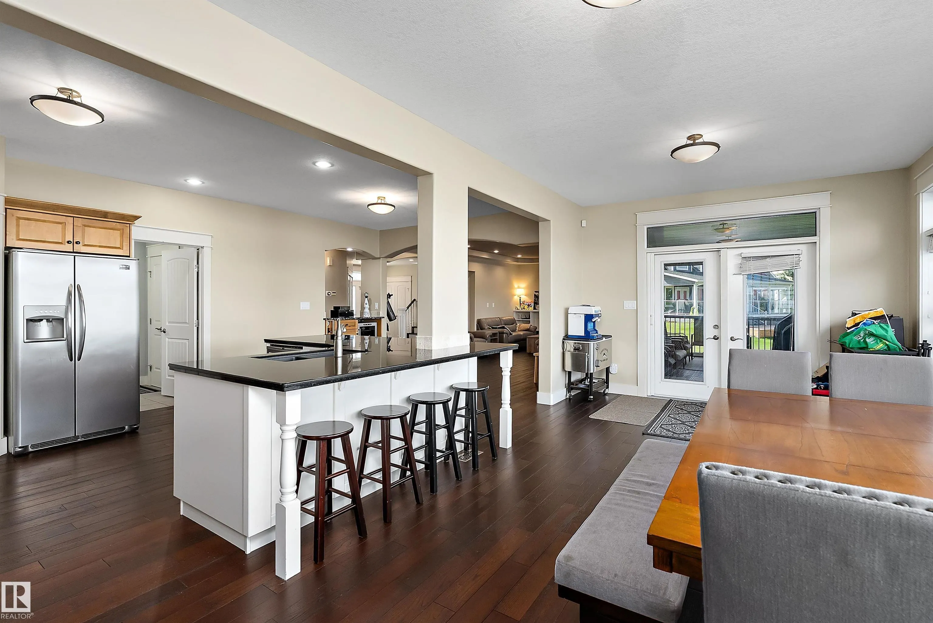 36 Sunset Harbour