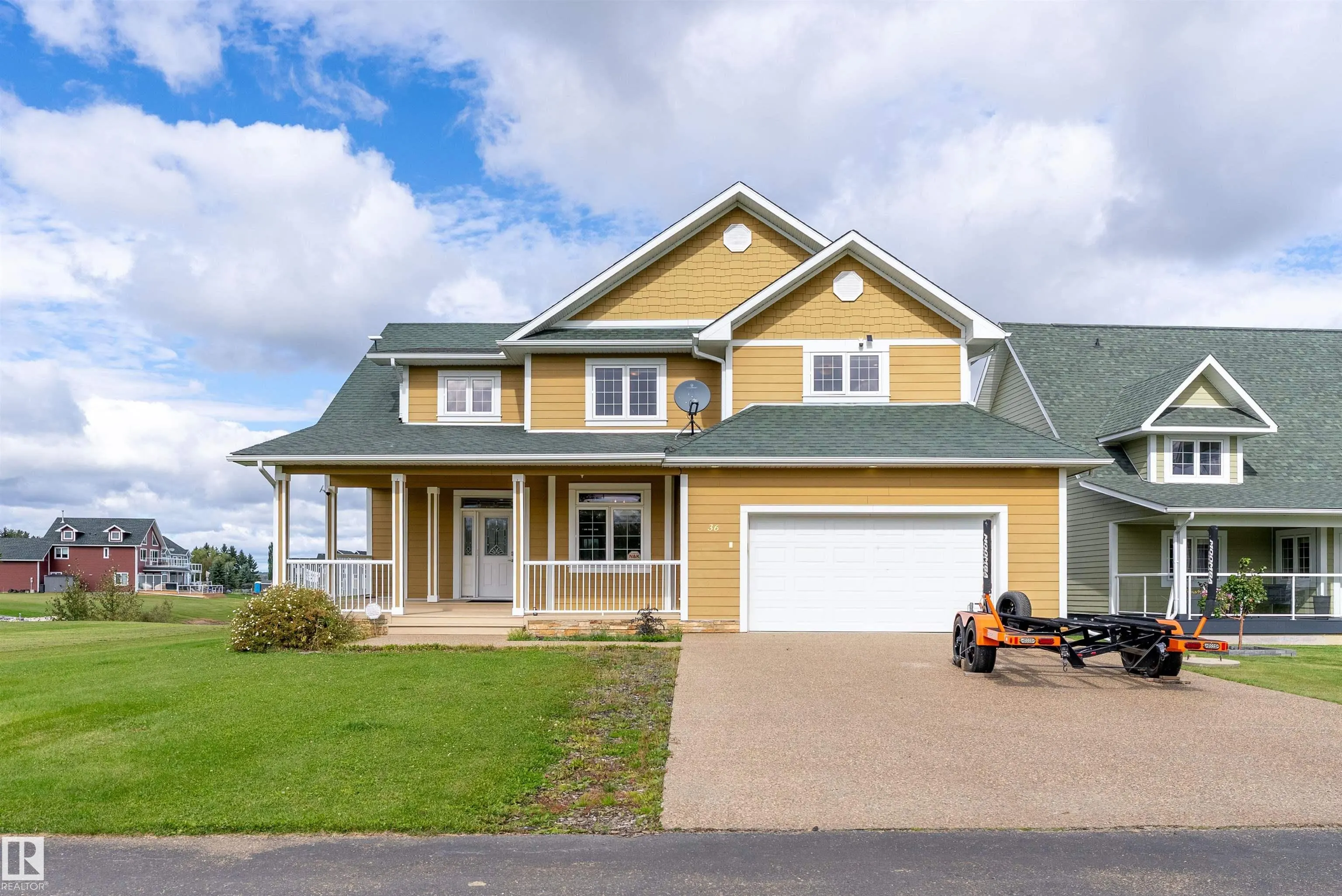 36 Sunset Harbour