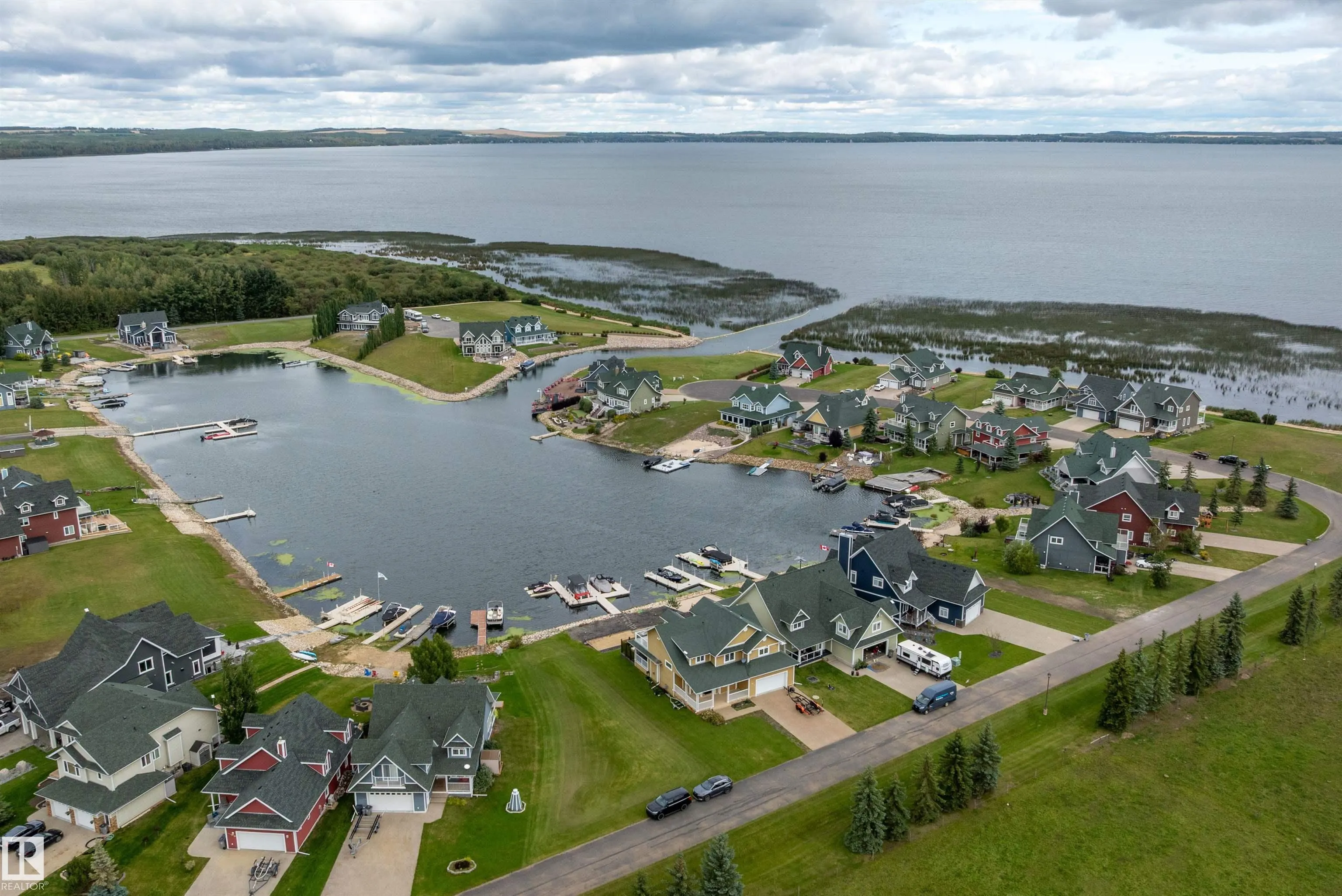 36 Sunset Harbour