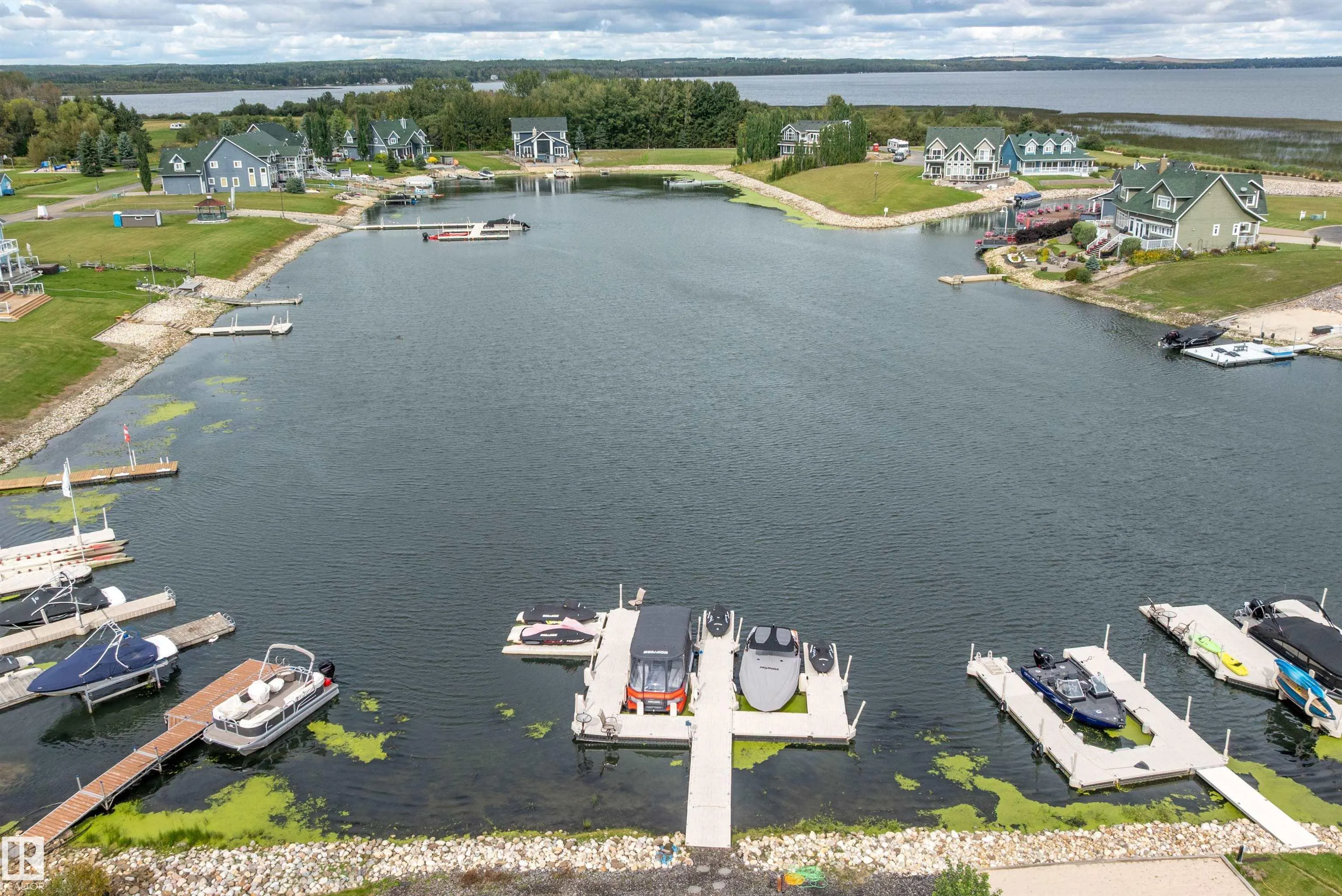 36 Sunset Harbour